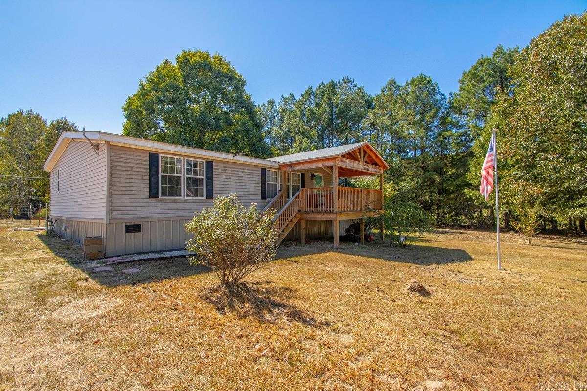 237 Alex Loop Property Photo 6