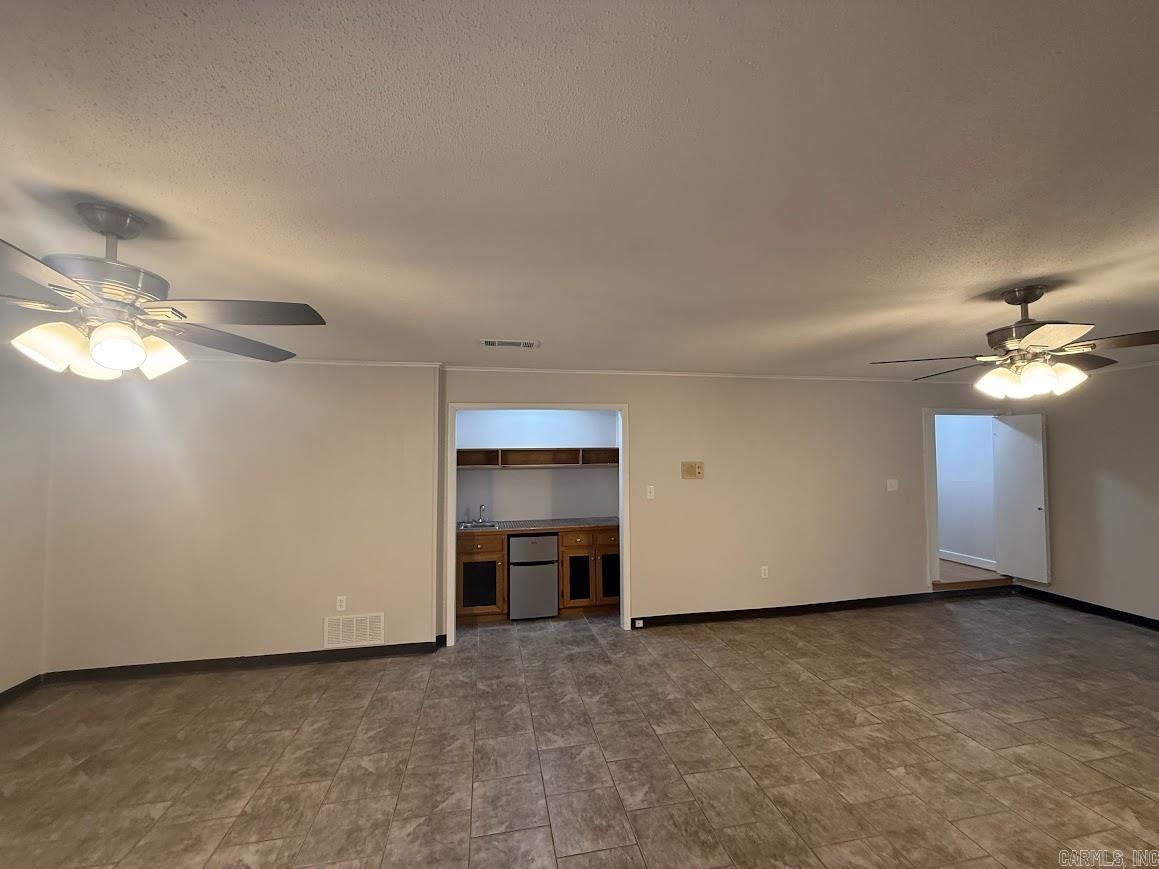 1309 Crest Circle Property Photo 30