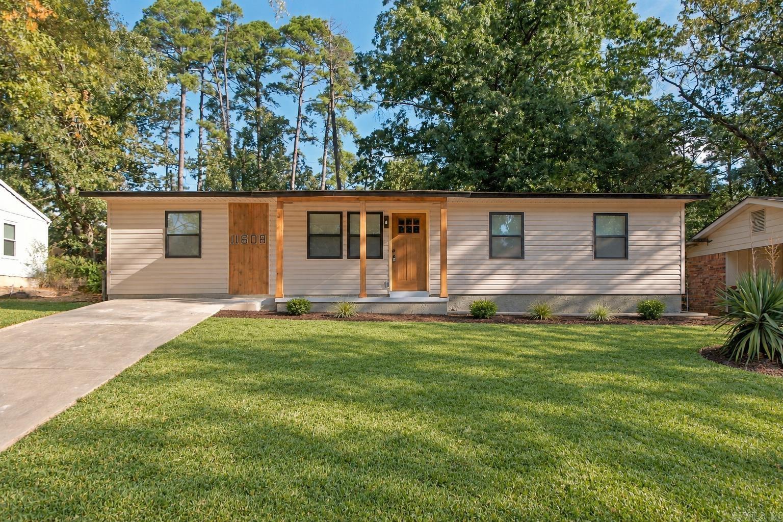 11608 Chipwood Drive Property Photo 2