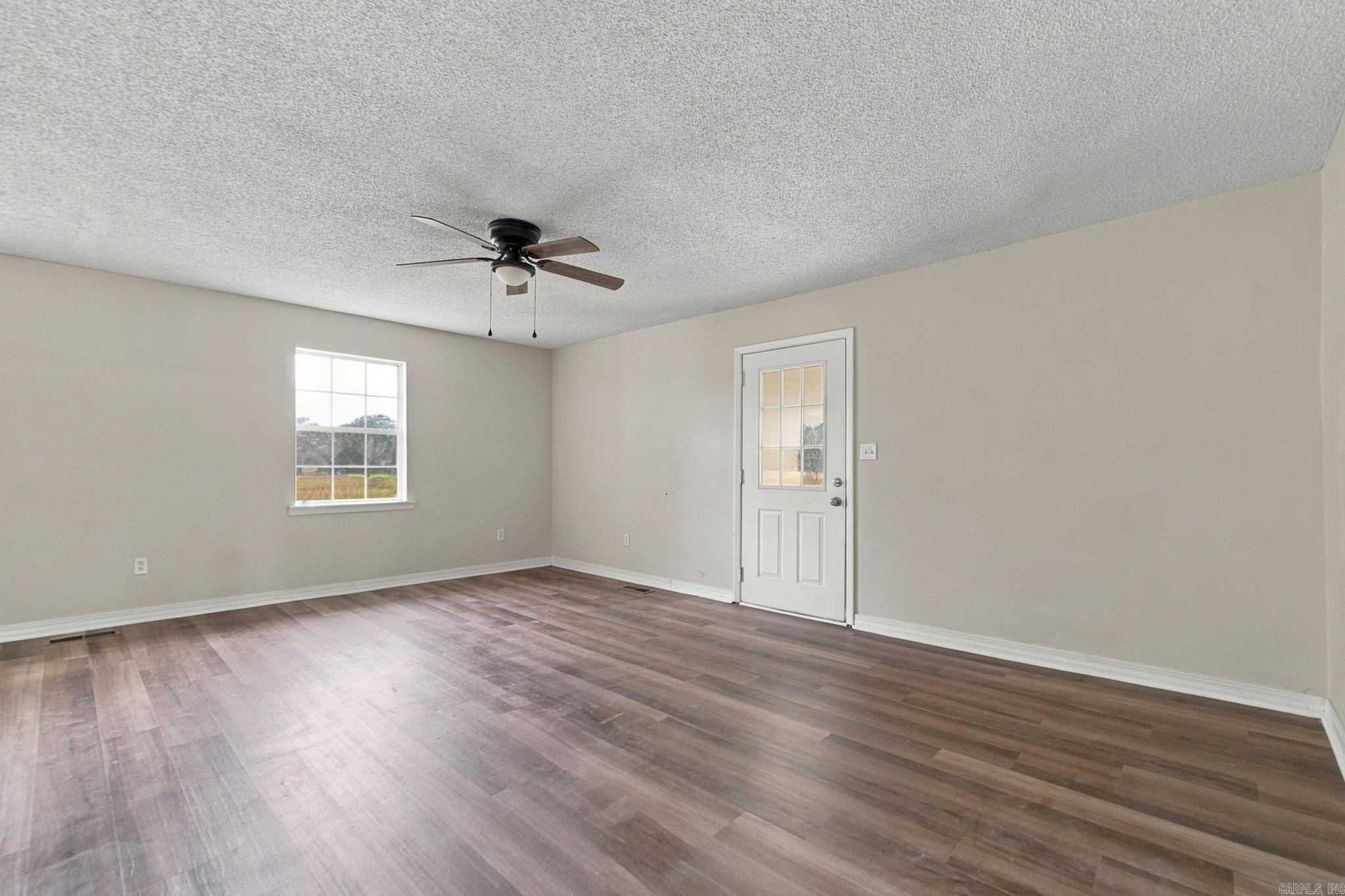 110 W Alabama Street Property Photo 11