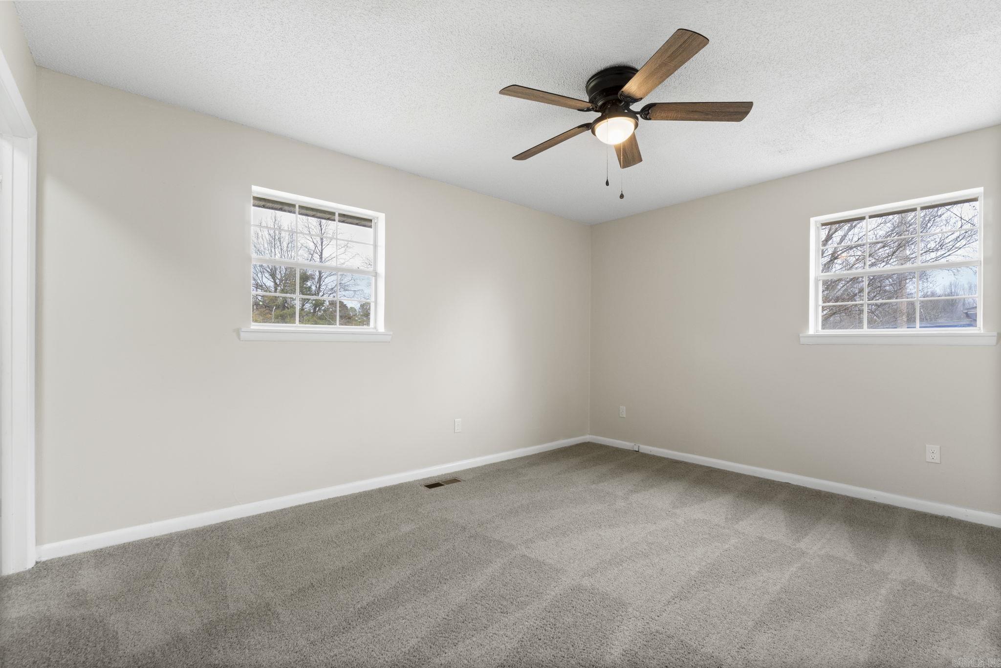 110 W Alabama Street Property Photo 16