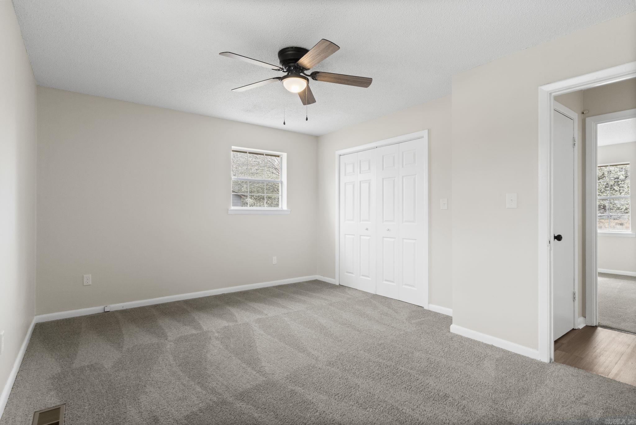 110 W Alabama Street Property Photo 18