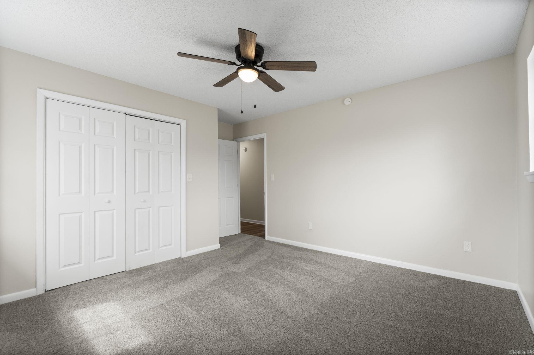 110 W Alabama Street Property Photo 27