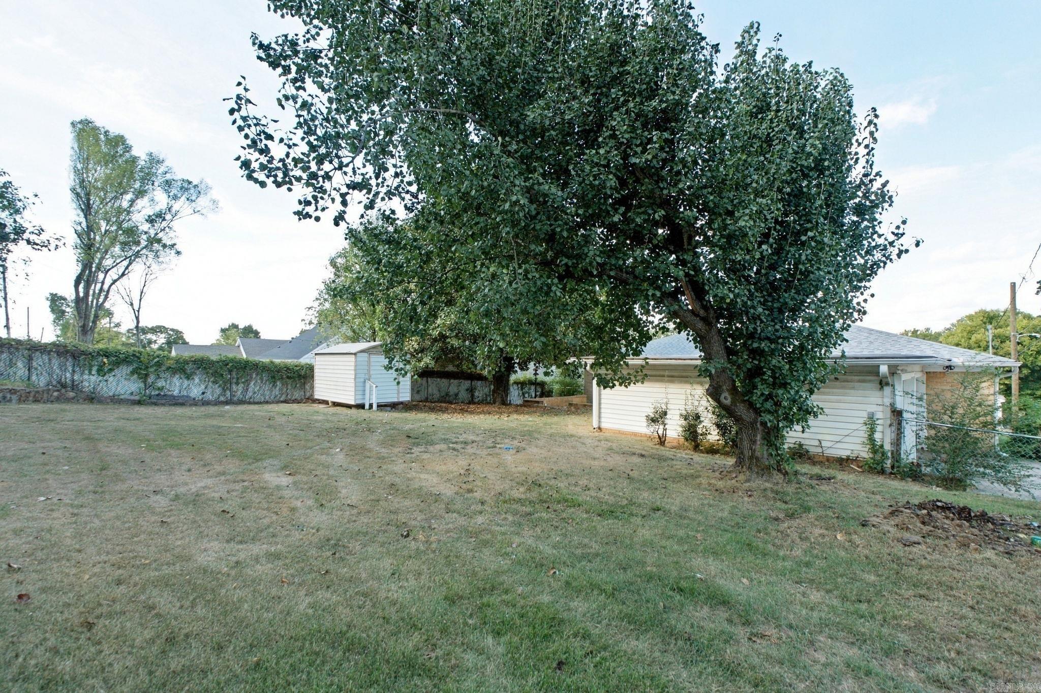 3101 S Gaines Street Property Photo 41