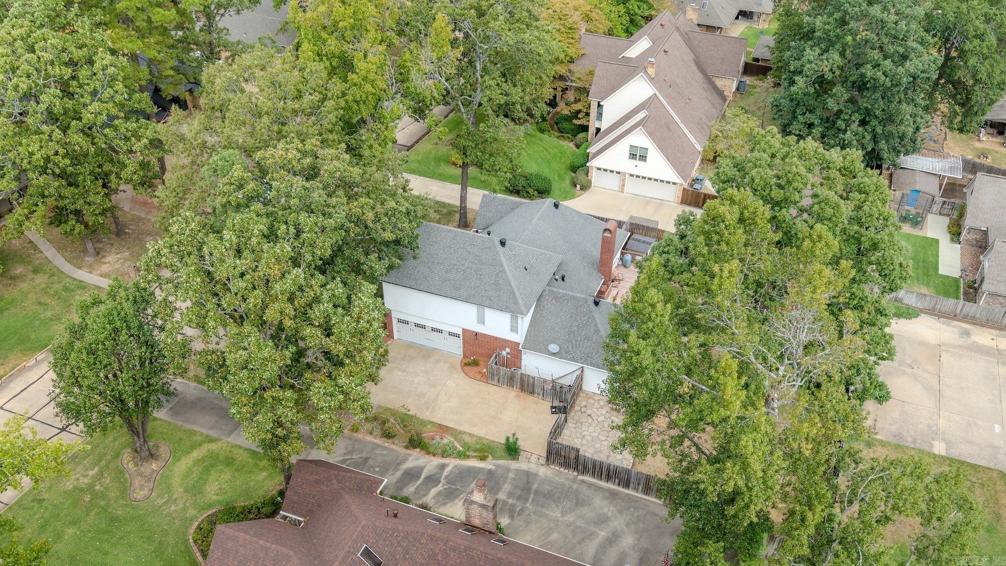 6108 Shadyside Lane Property Photo 4