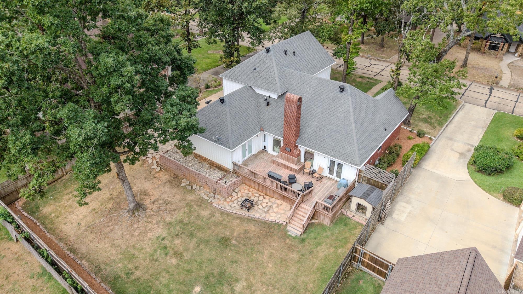 6108 Shadyside Lane Property Photo 5