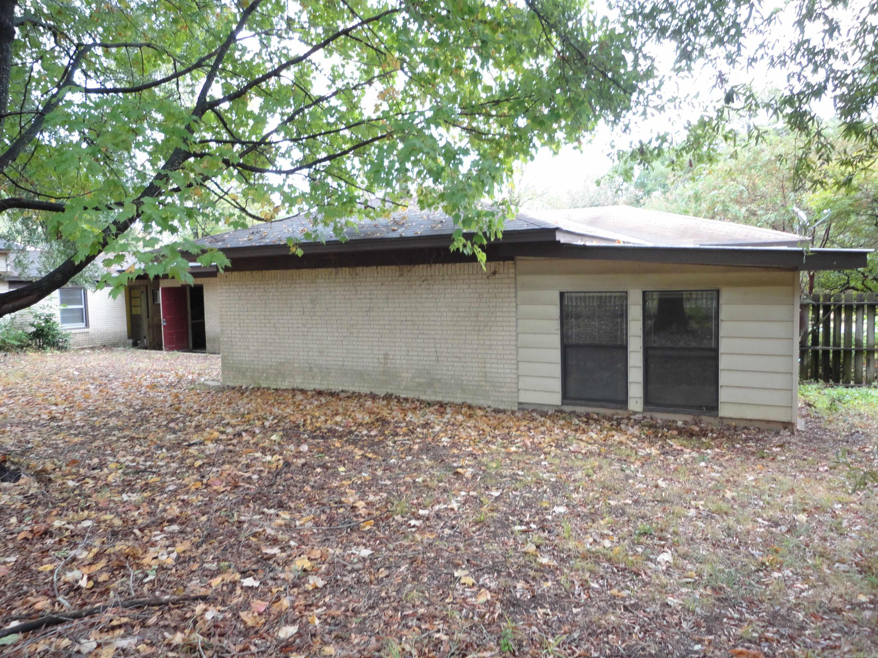 206 S Collison Avenue Property Photo 5