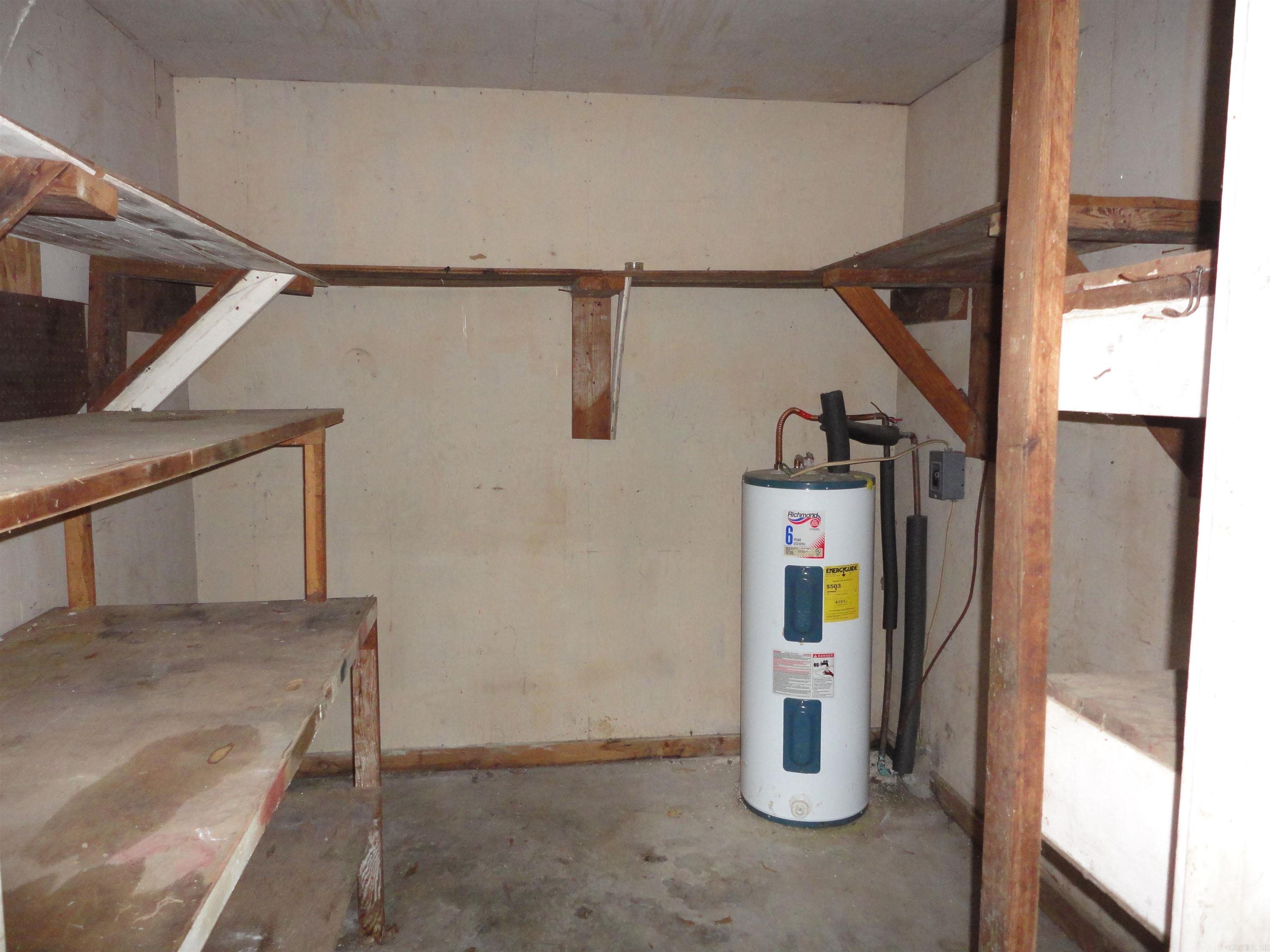206 S Collison Avenue Property Photo 8
