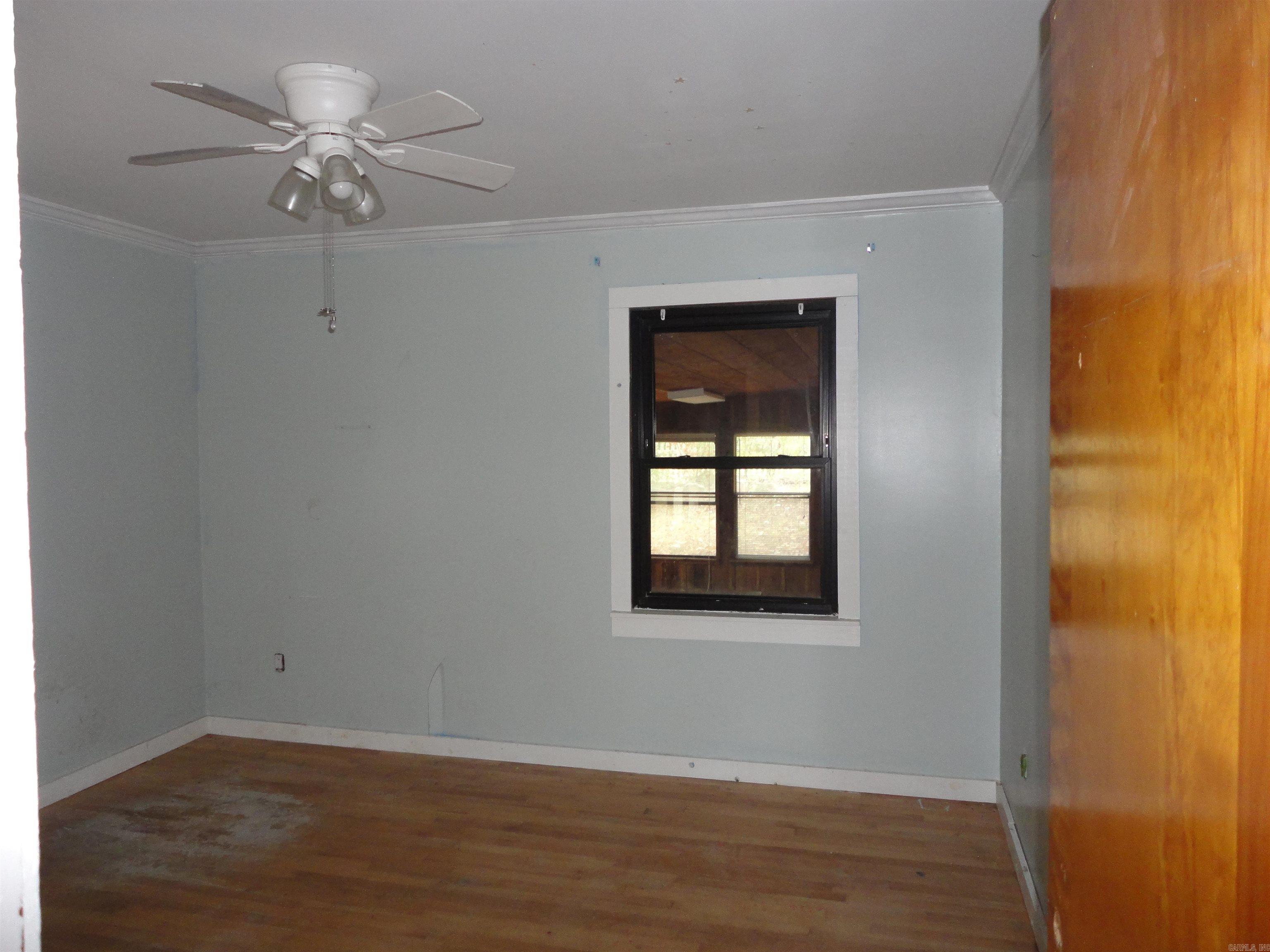 206 S Collison Avenue Property Photo 20