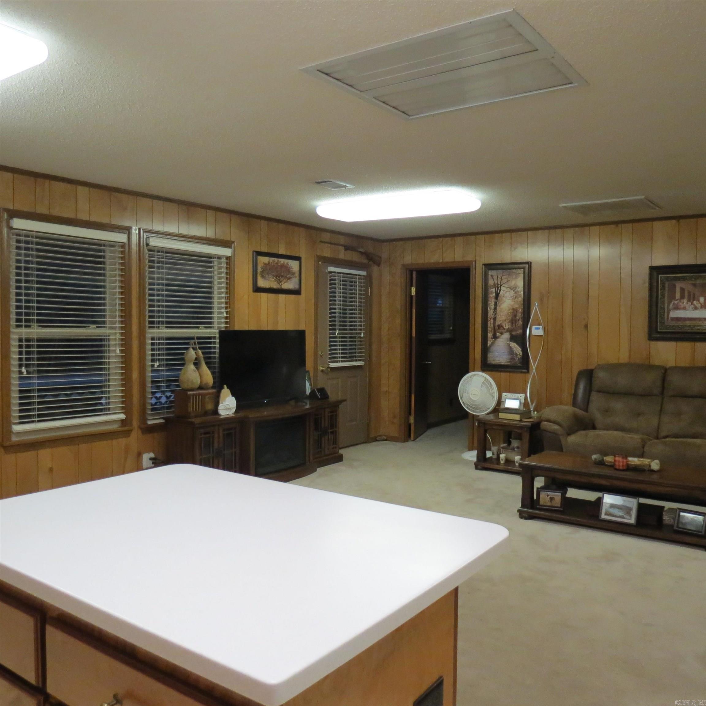 160 Clark Lane Property Photo 11