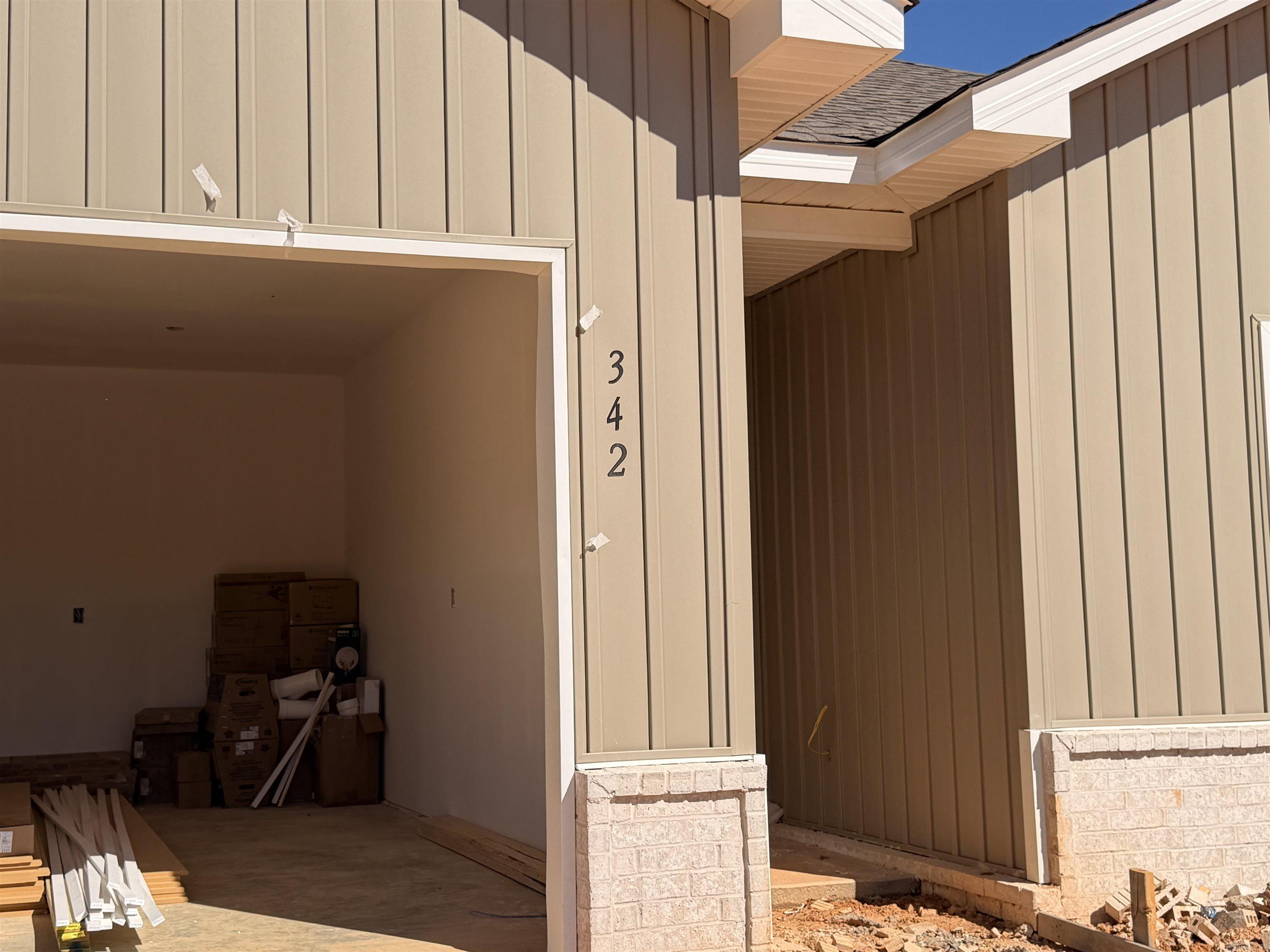 342 Everest Street Property Photo 2