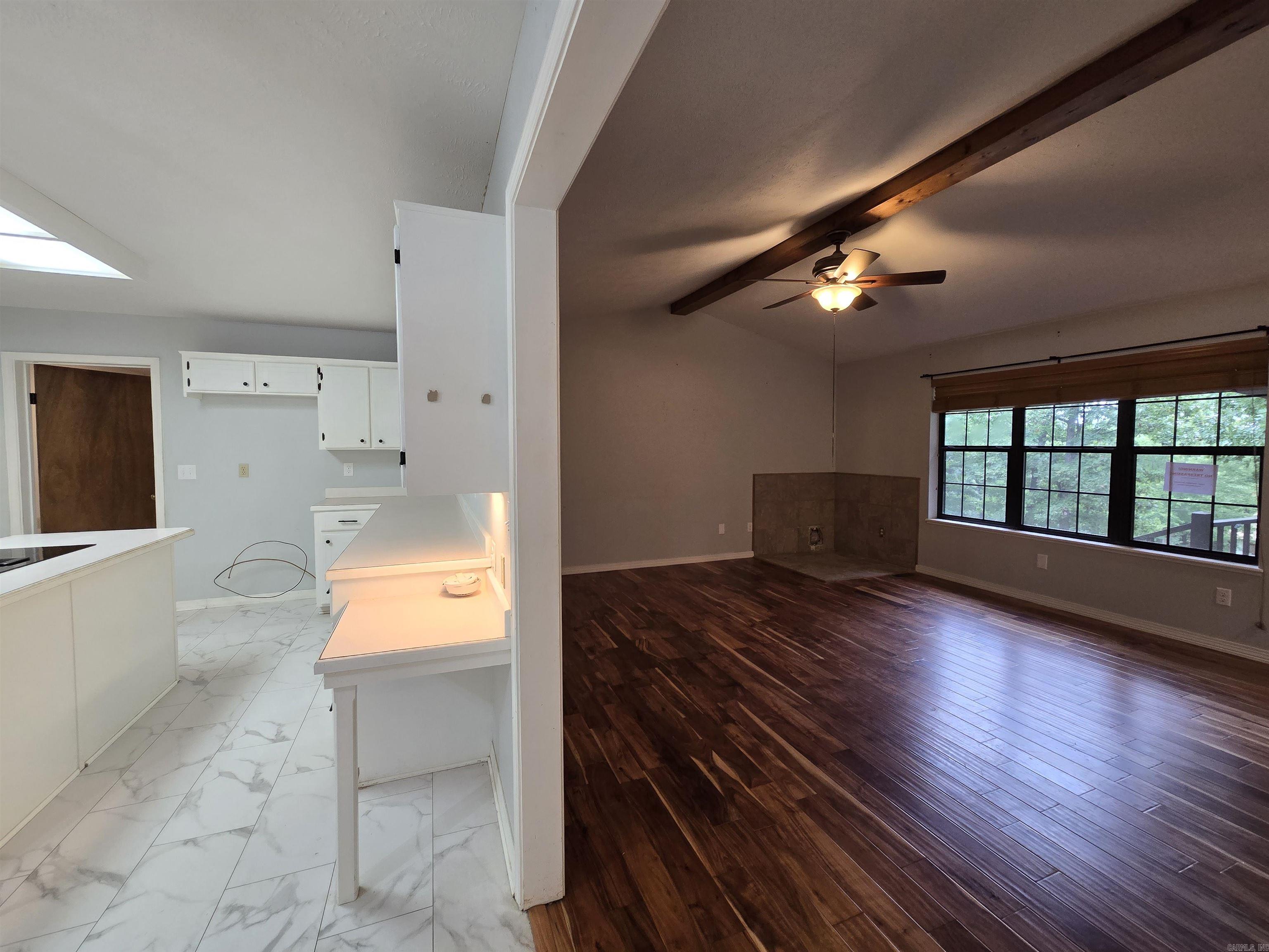 361 Radio Property Photo 17