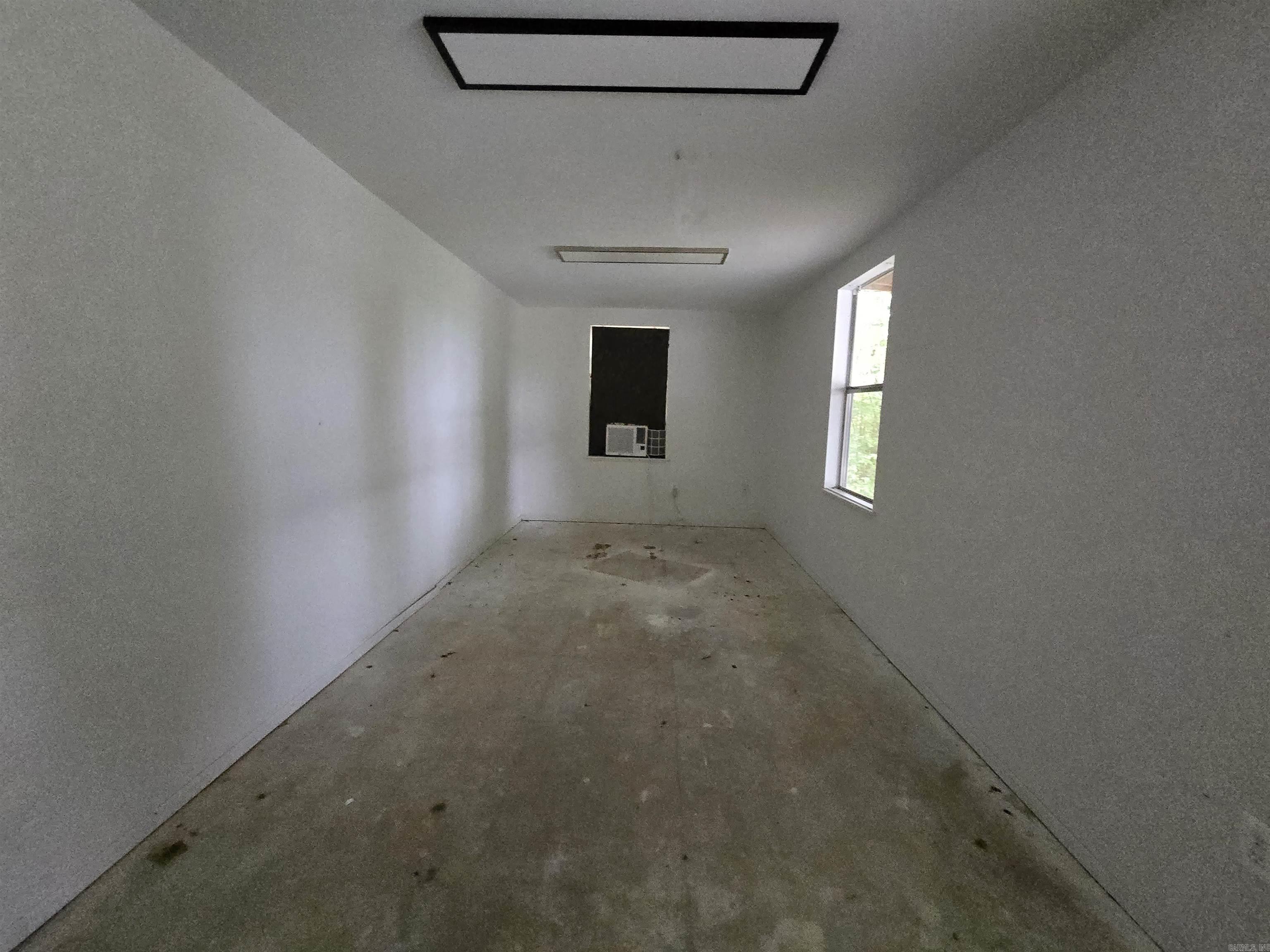 361 Radio Property Photo 38