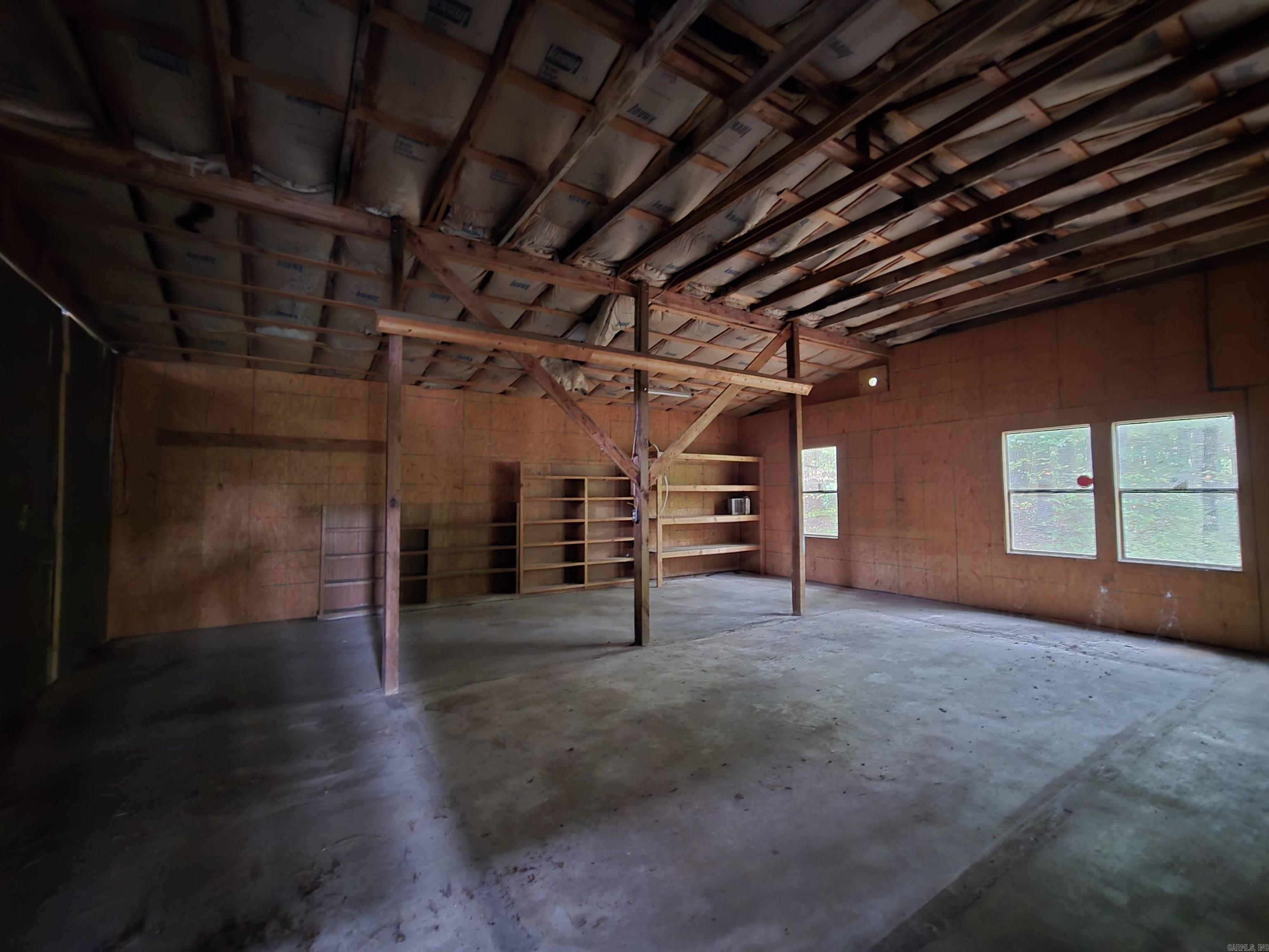 361 Radio Property Photo 39
