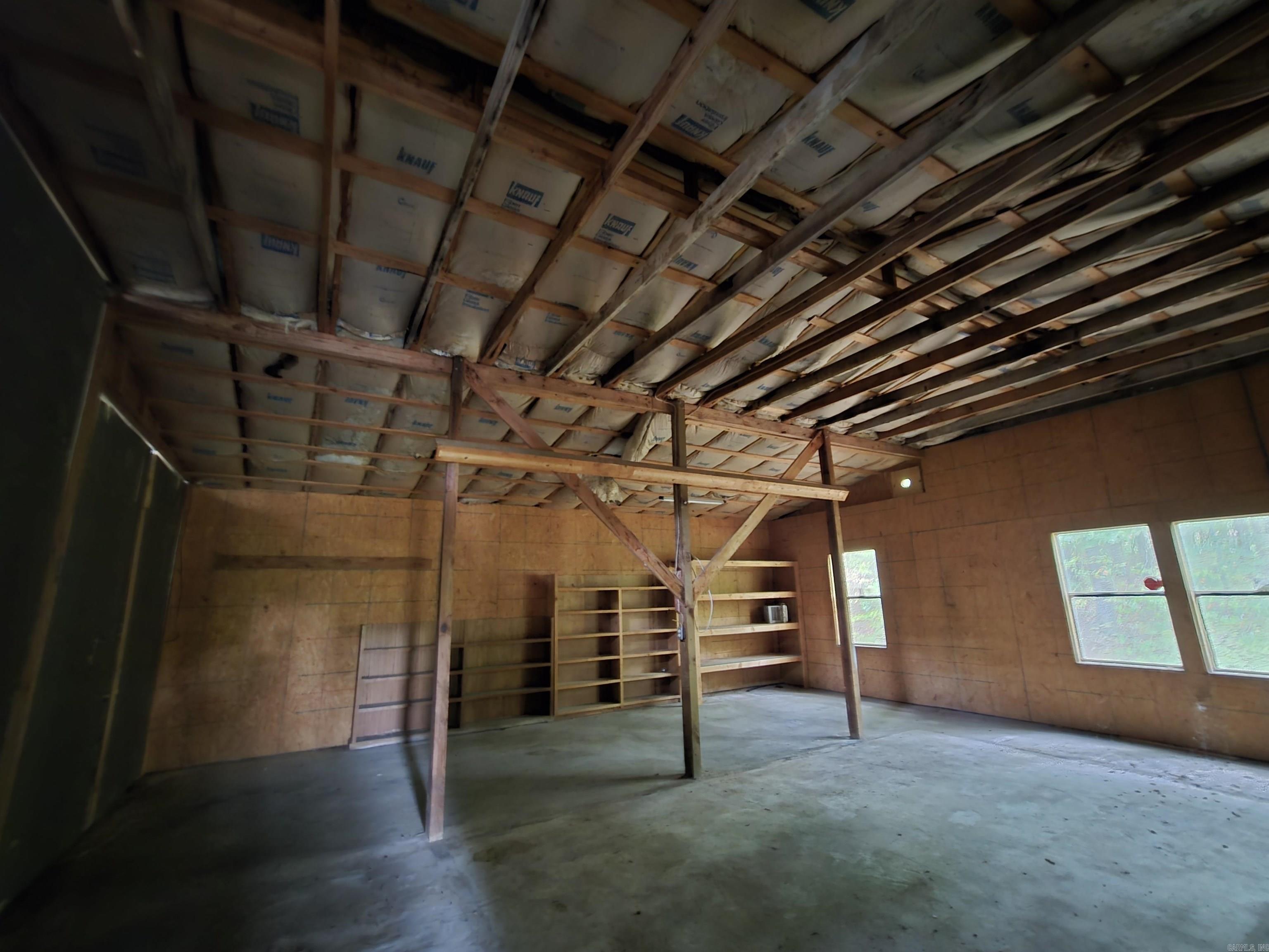 361 Radio Property Photo 41