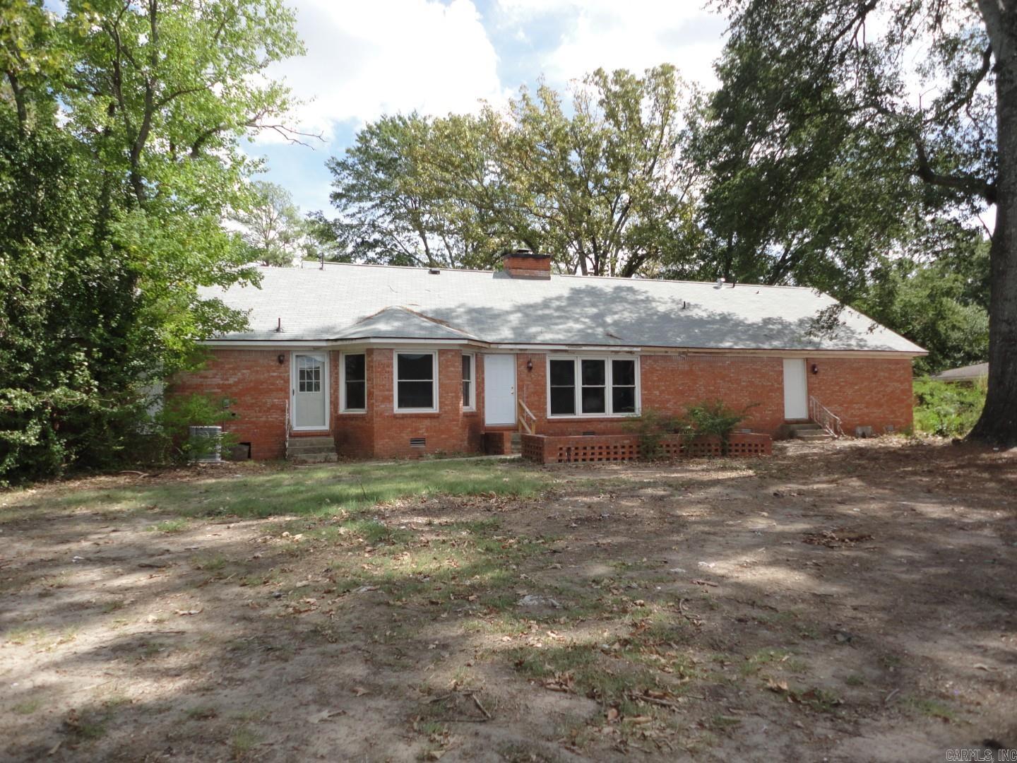 3720 Ryburn Road Property Photo 4