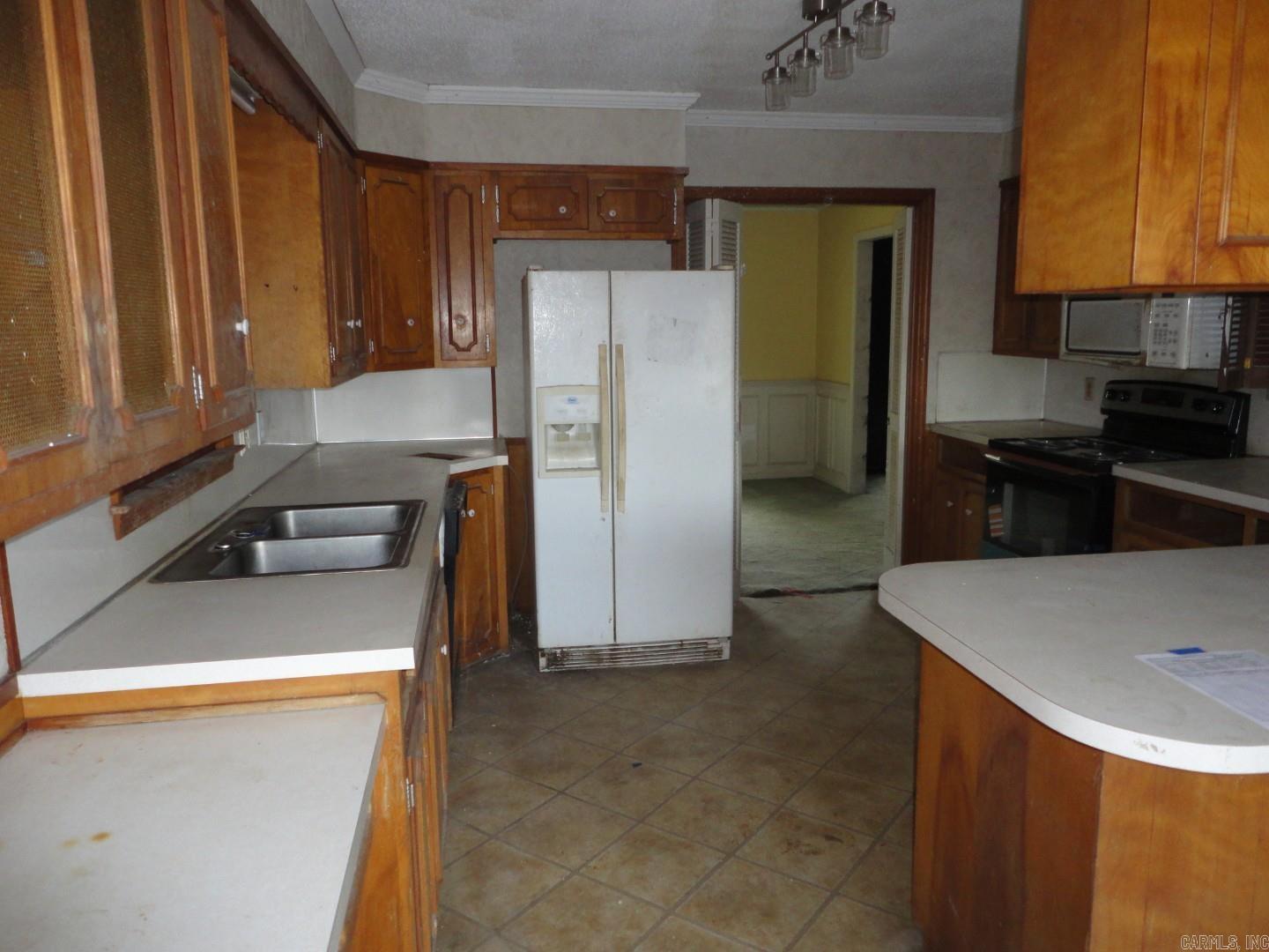 3720 Ryburn Road Property Photo 9