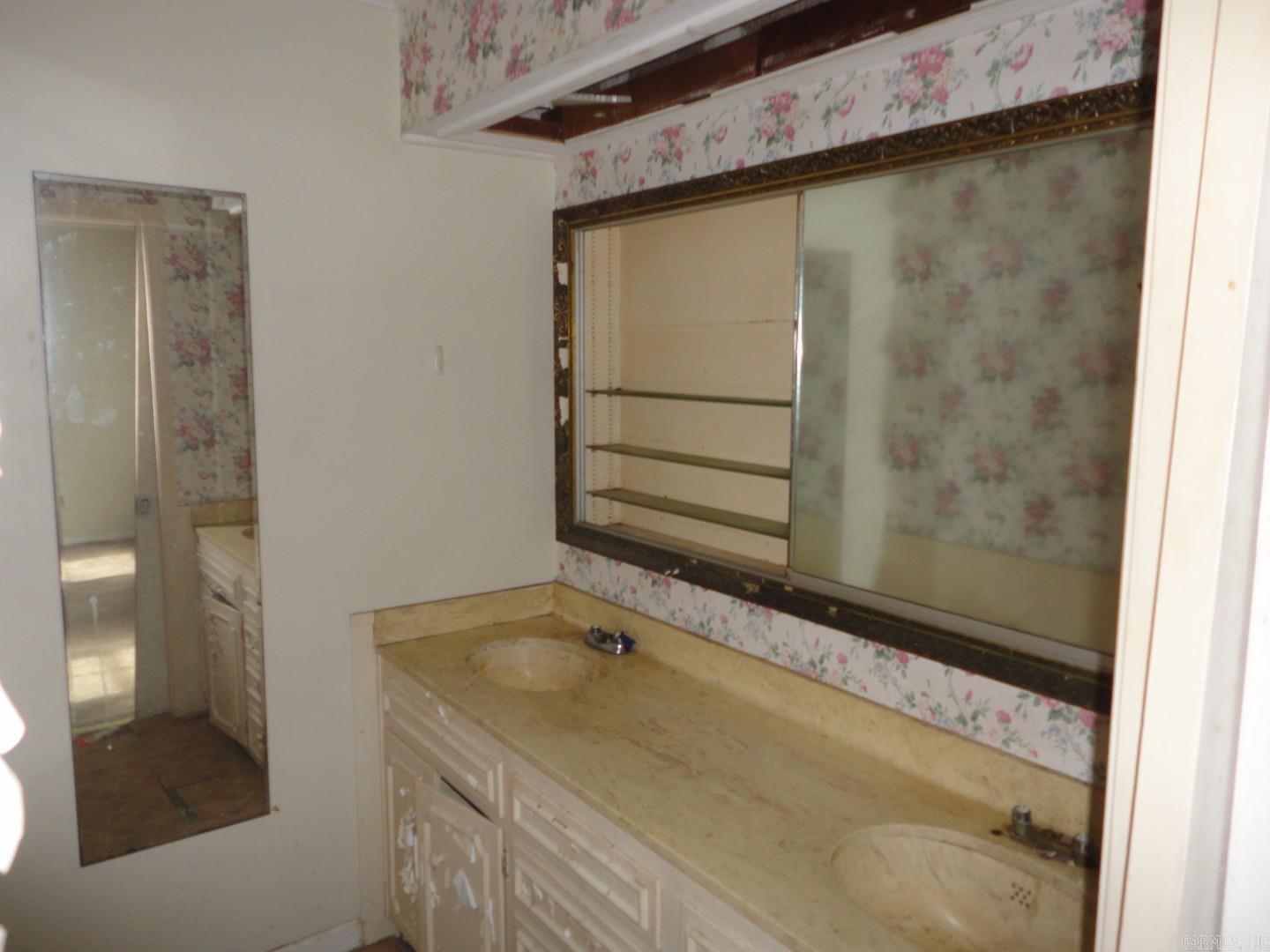 3720 Ryburn Road Property Photo 21