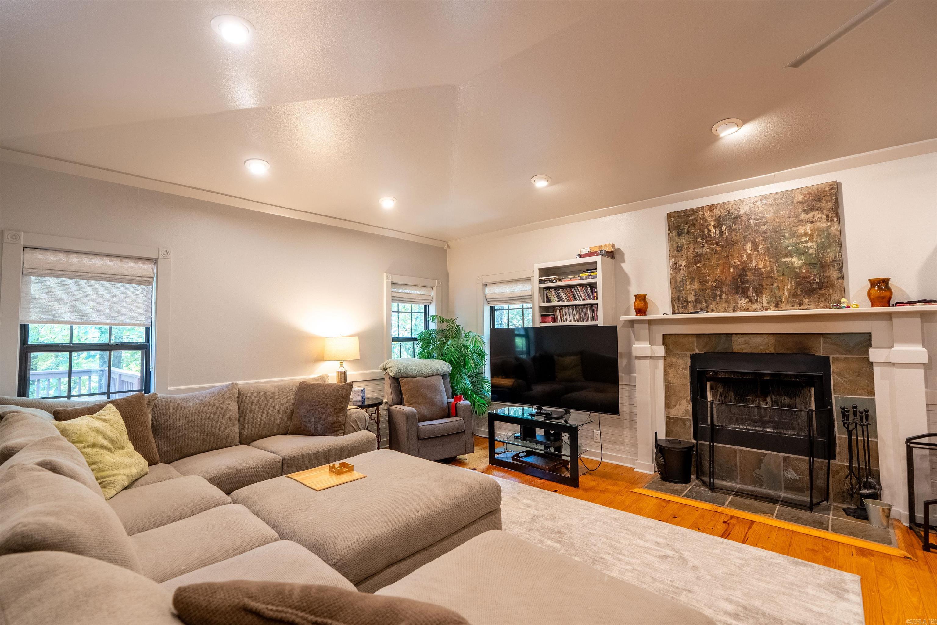 916 Sugar Maple Drive Property Photo 32