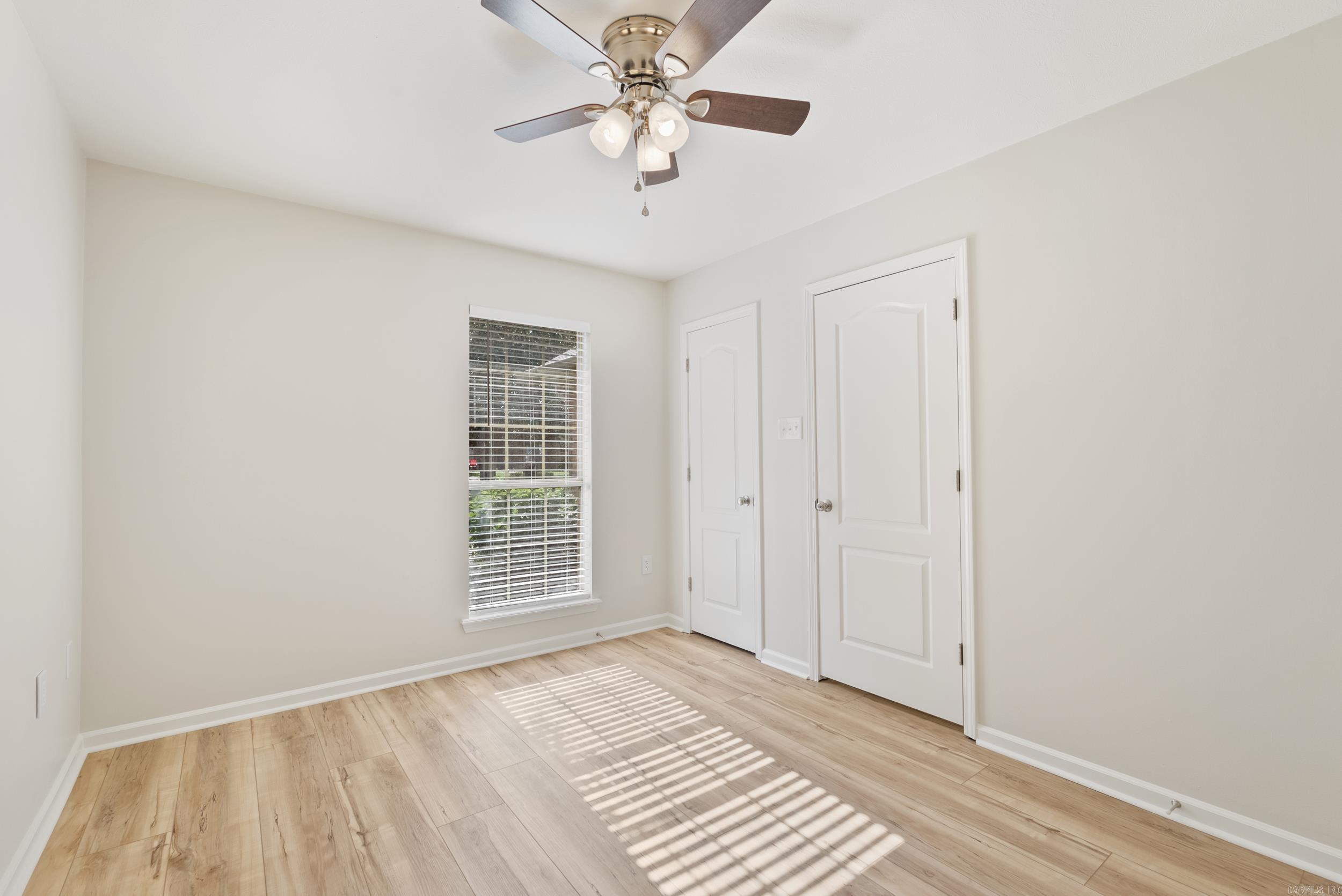 2135 Maplewood Drive Property Photo 28