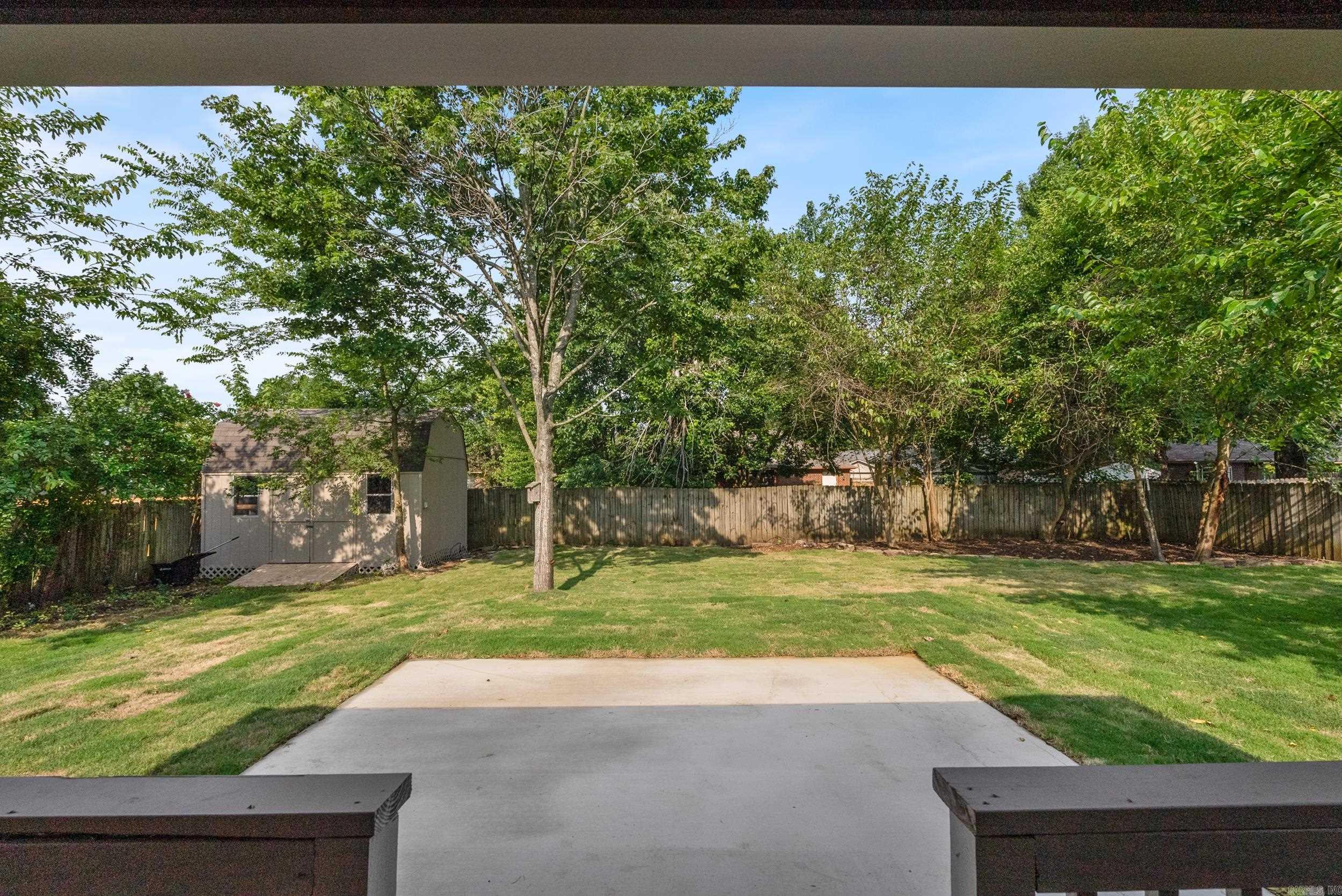 2135 Maplewood Drive Property Photo 39