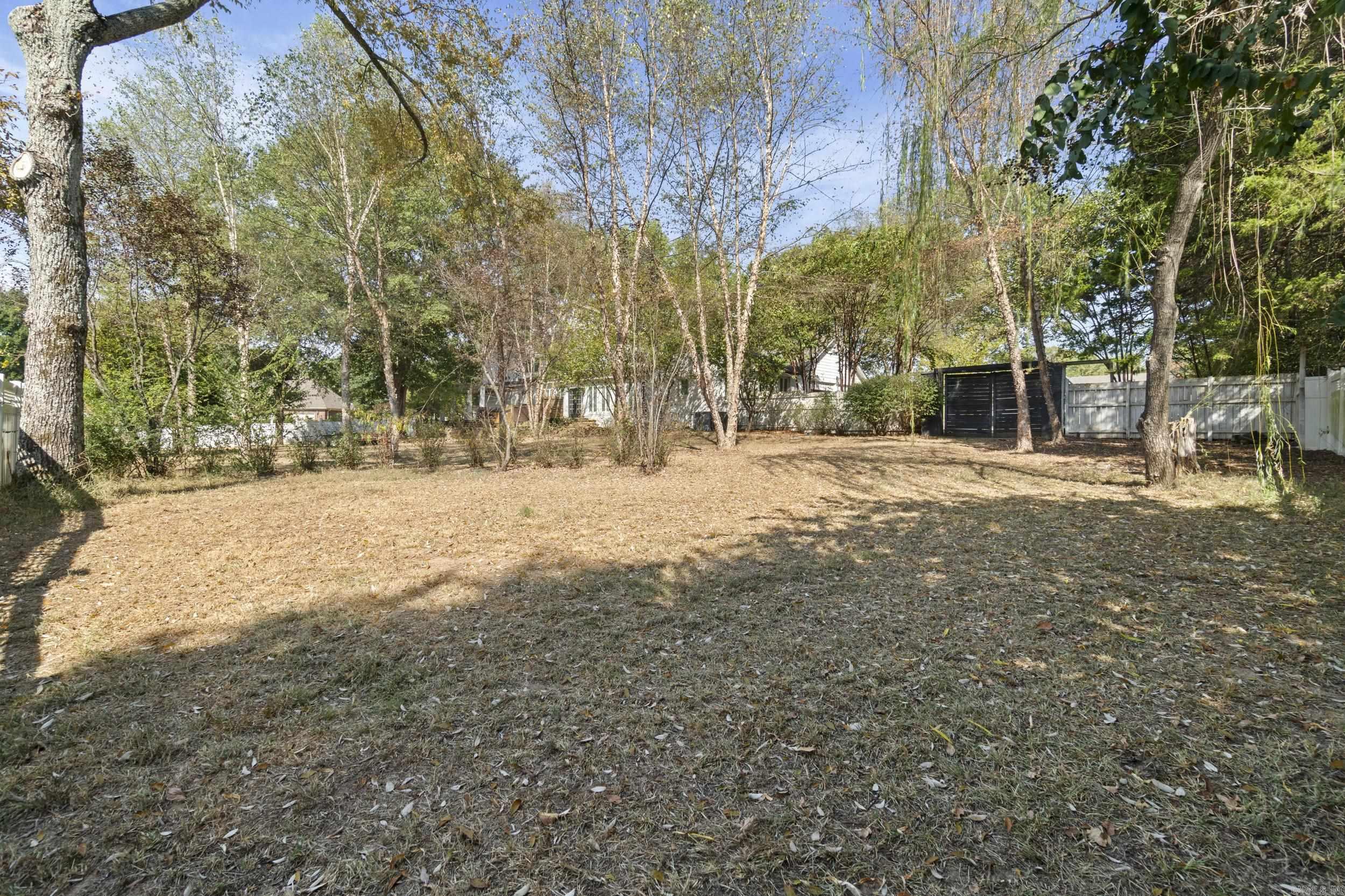 2403 E Country Club Property Photo 5