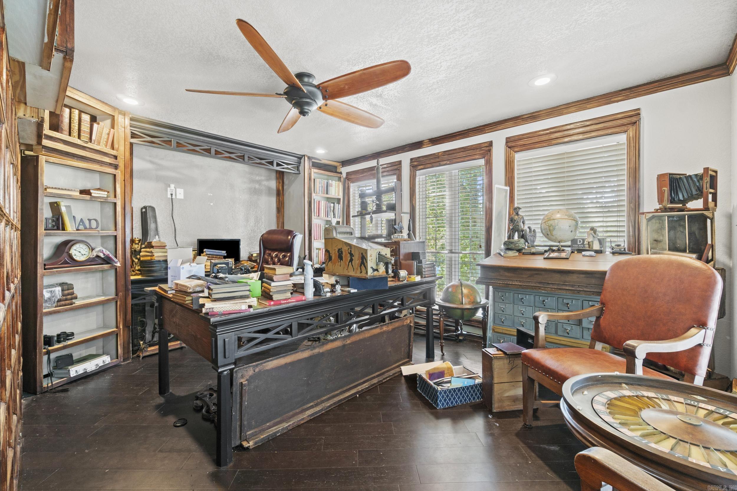 2403 E Country Club Property Photo 45