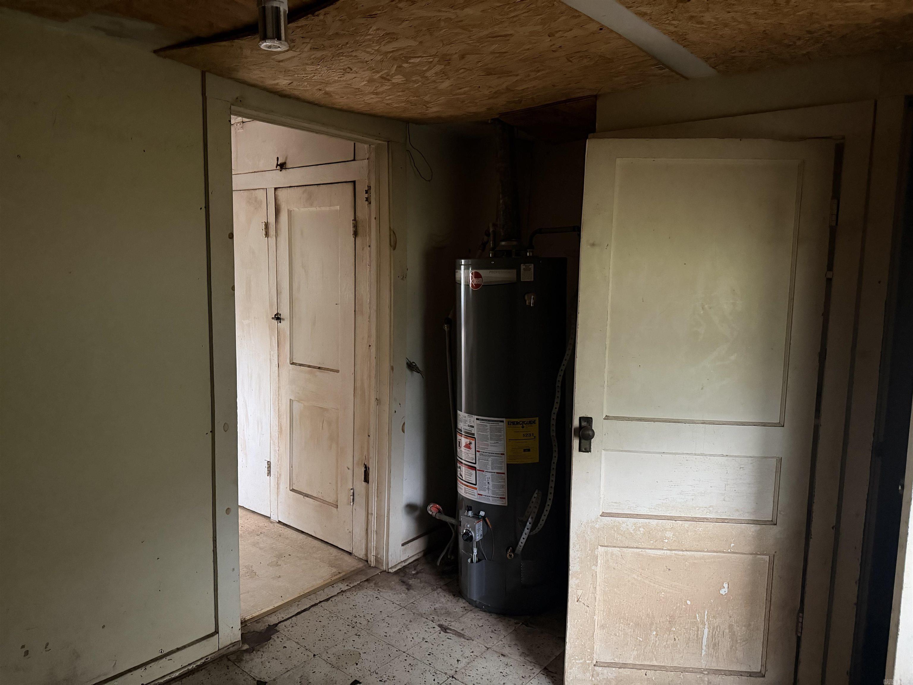 1006 W Mcrae Avenue Property Photo 12