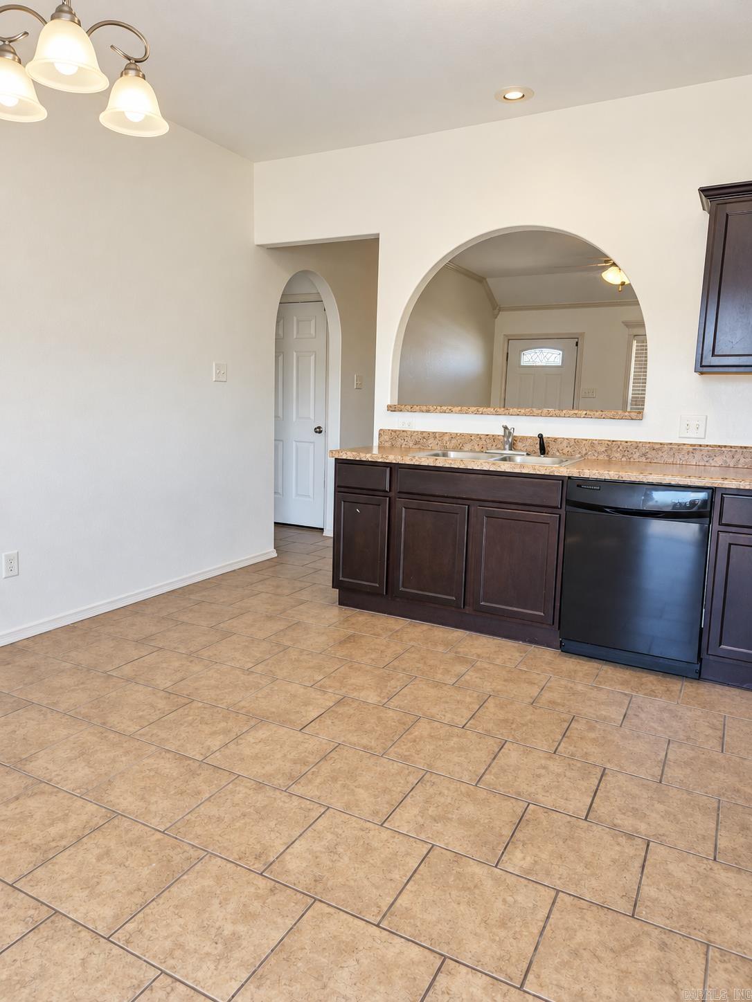 6218 Mcpherson Road Property Photo 7