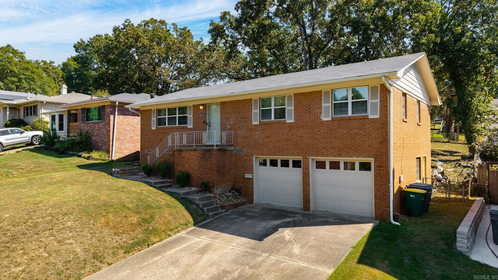 1105 Mellon Property Photo 4