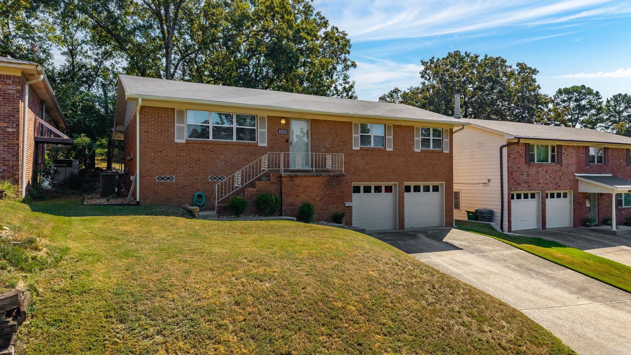 1105 Mellon Property Photo 5