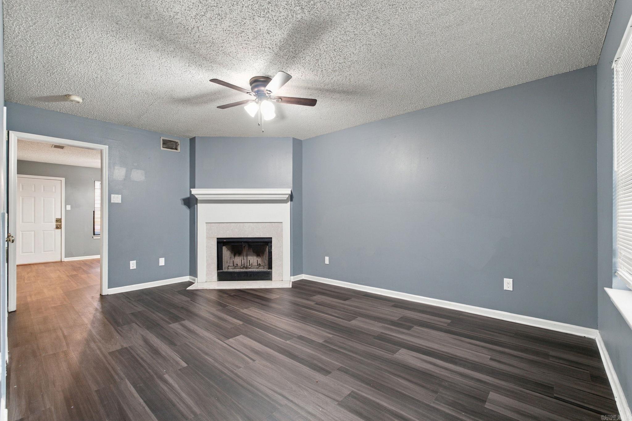 1809 Reservoir Road Property Photo 5