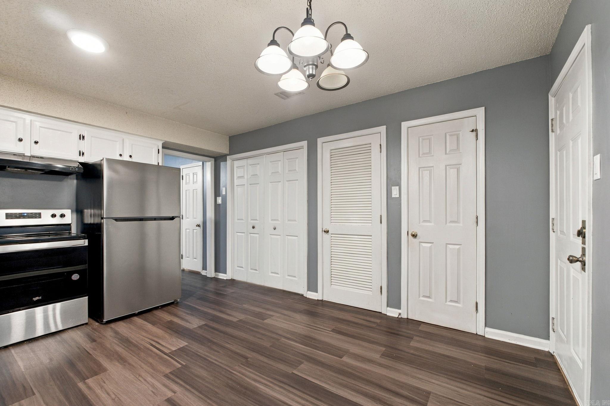 1809 Reservoir Road Property Photo 8