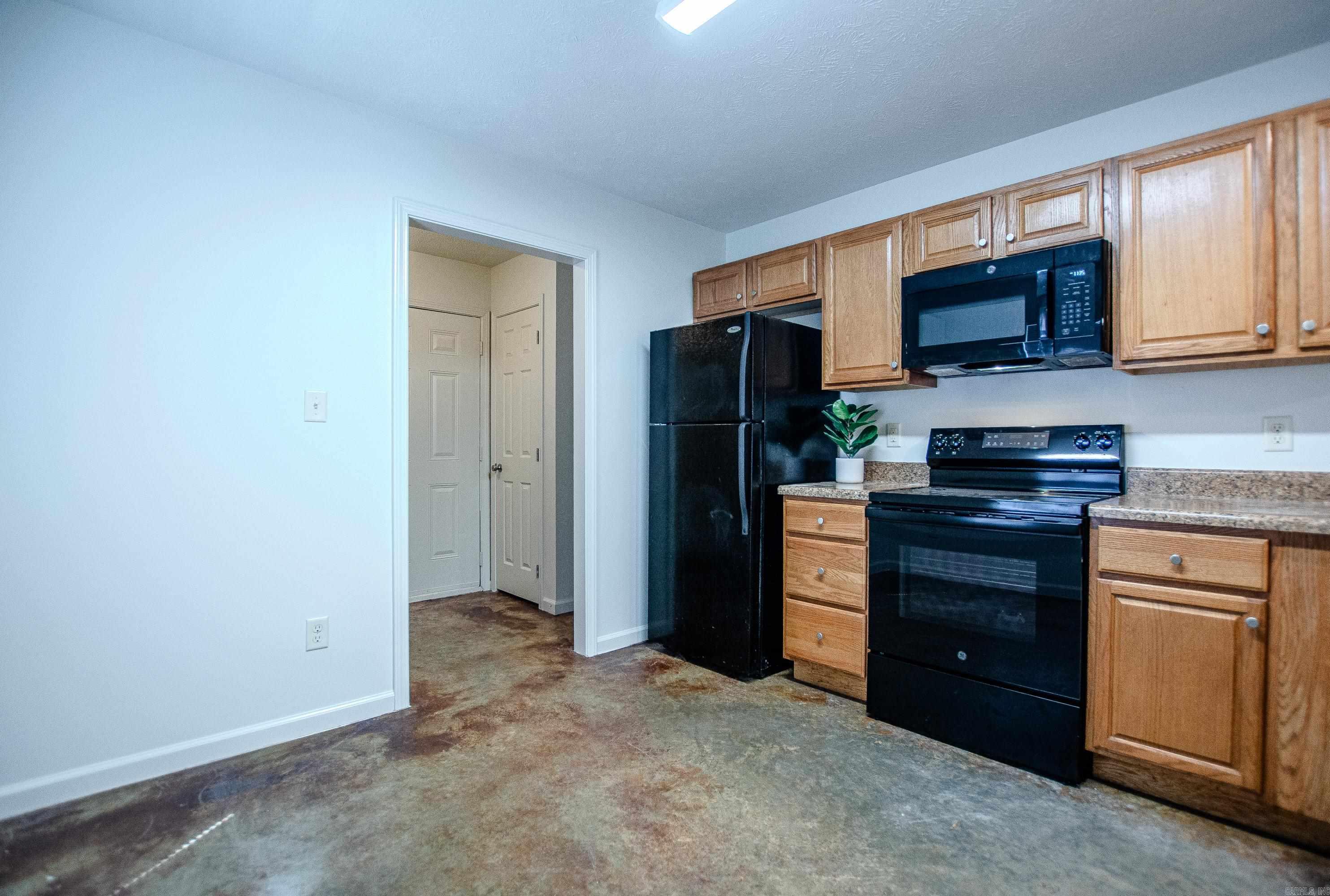 1416 S Bailey Street Property Photo 10