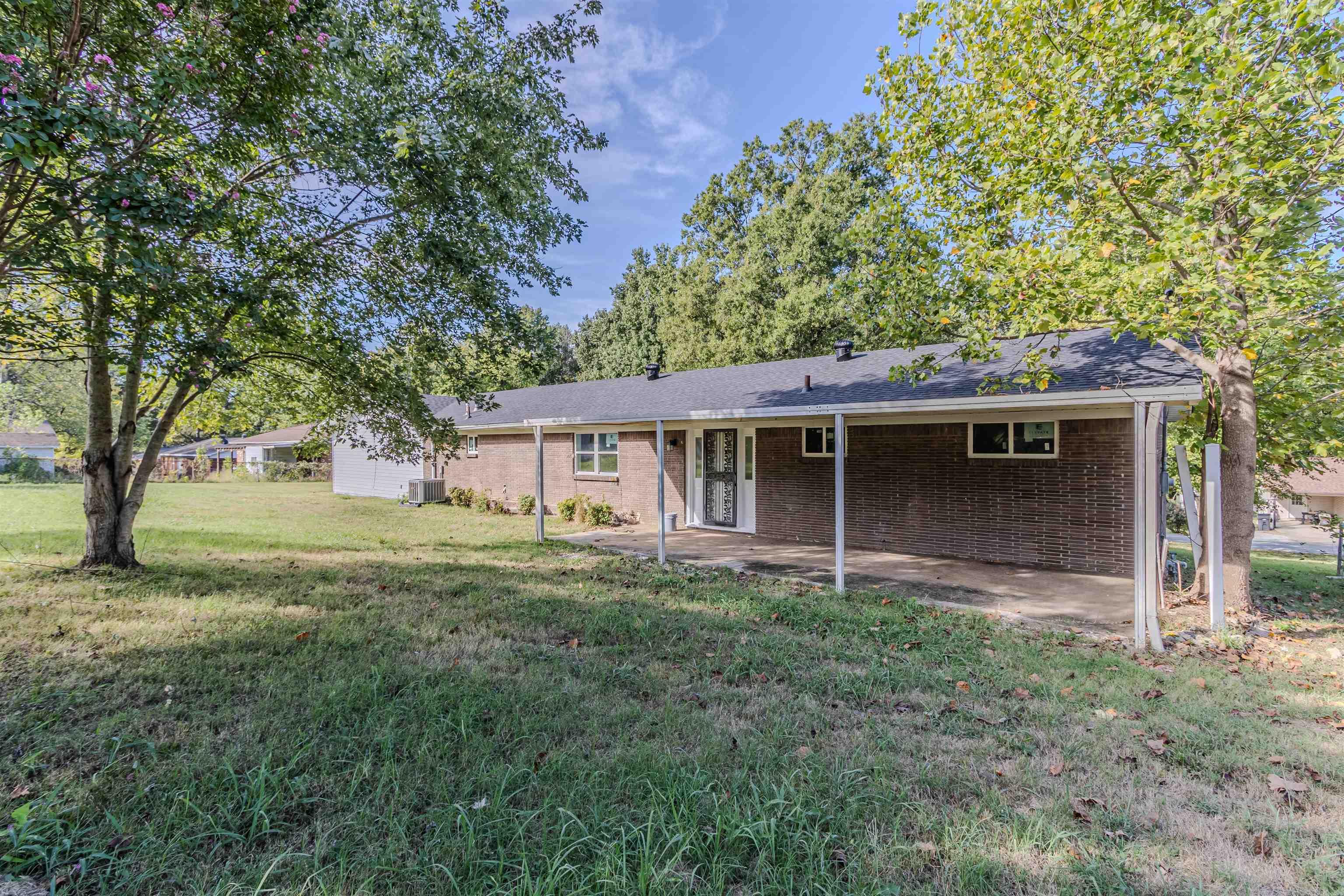 409 Tech St Property Photo 3