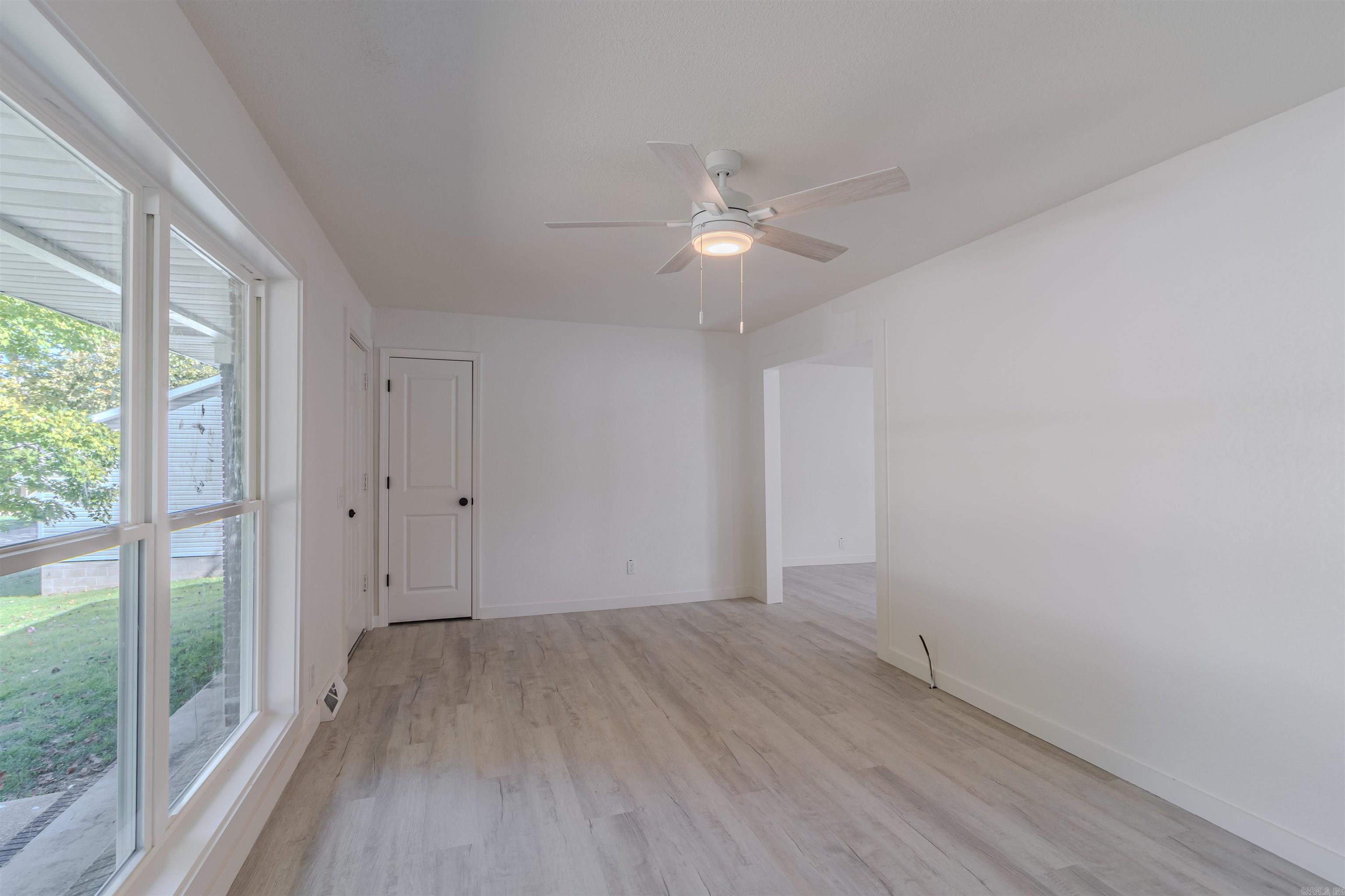 409 Tech St Property Photo 6