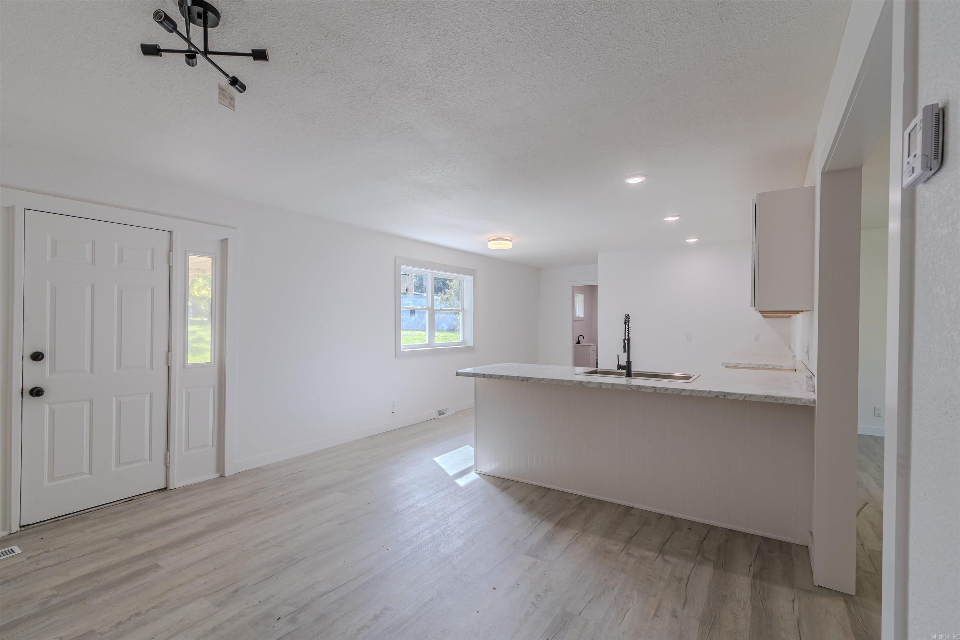 409 Tech St Property Photo 10