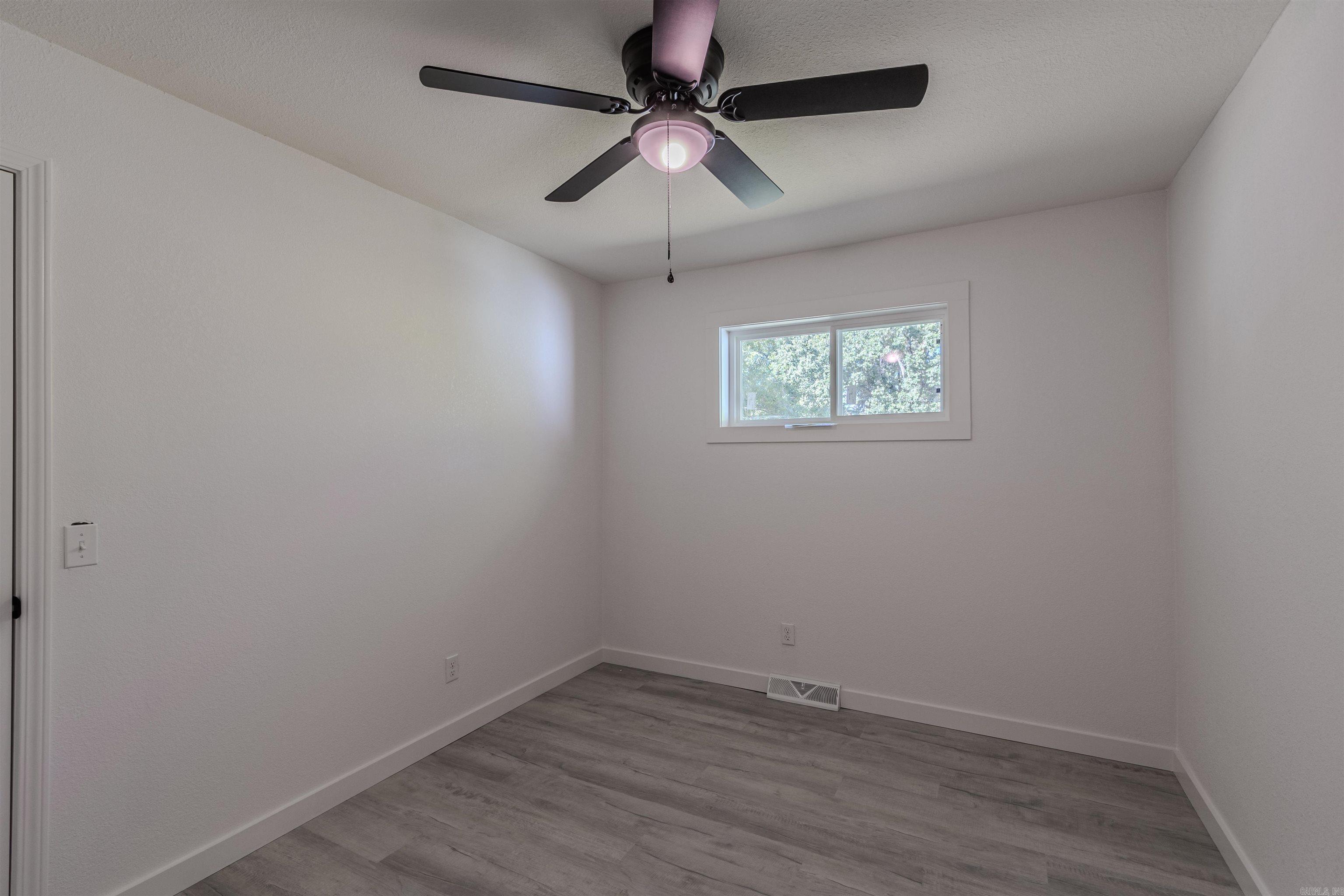 409 Tech St Property Photo 19