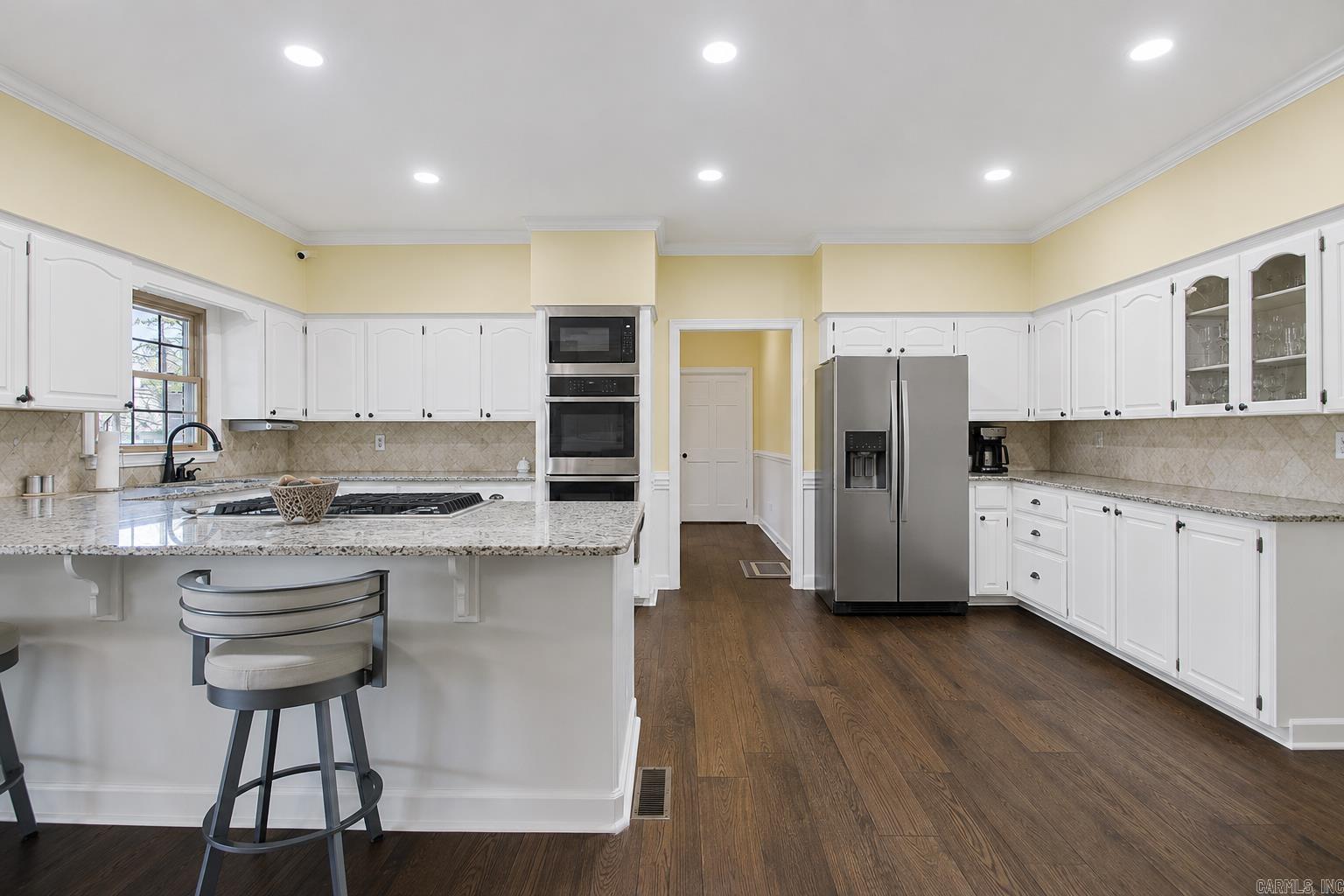 3 Longview Cove Property Photo 7