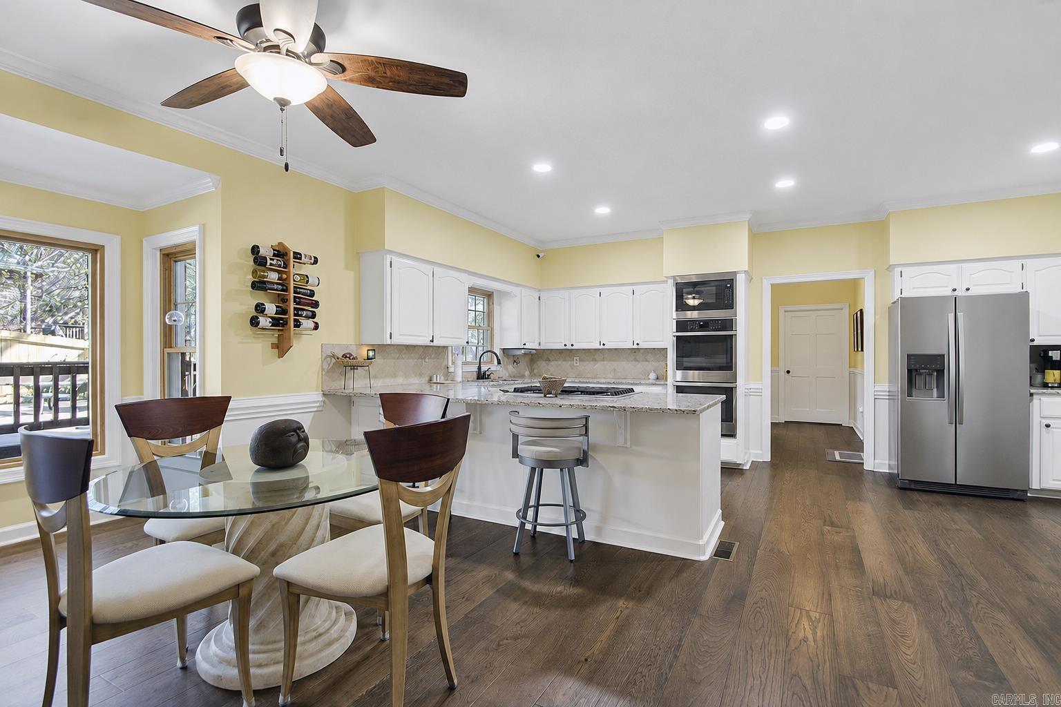 3 Longview Cove Property Photo 8