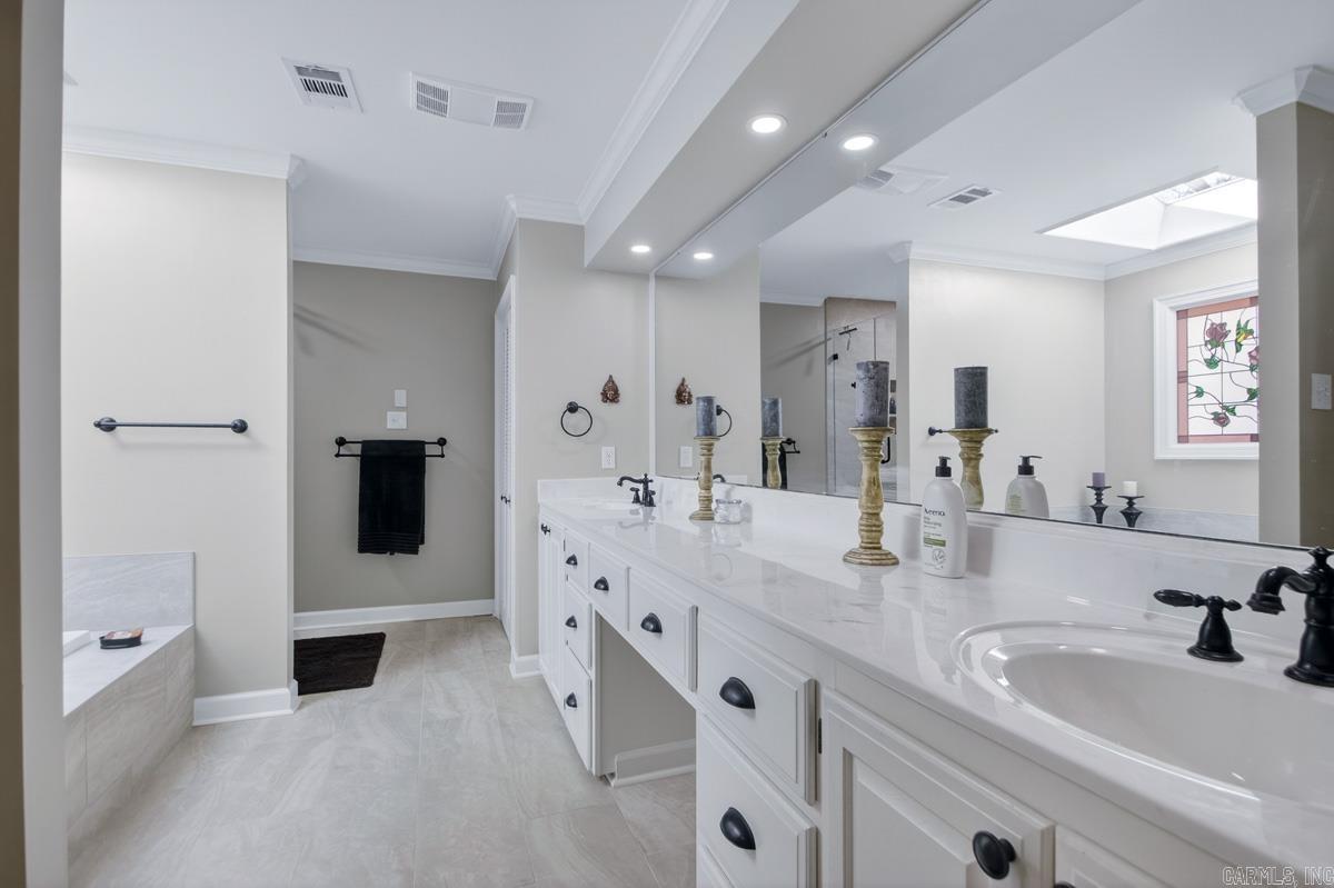 3 Longview Cove Property Photo 18