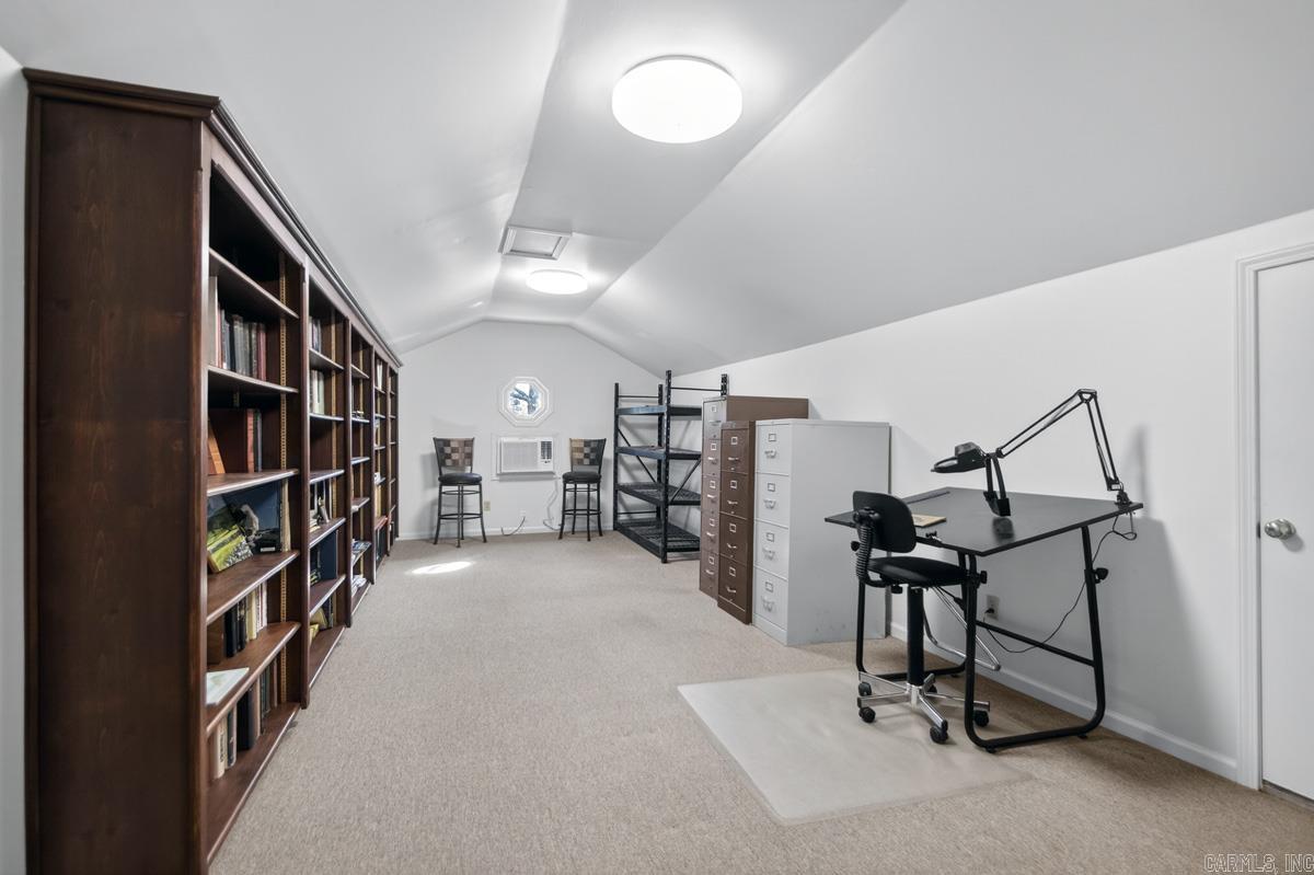 3 Longview Cove Property Photo 23