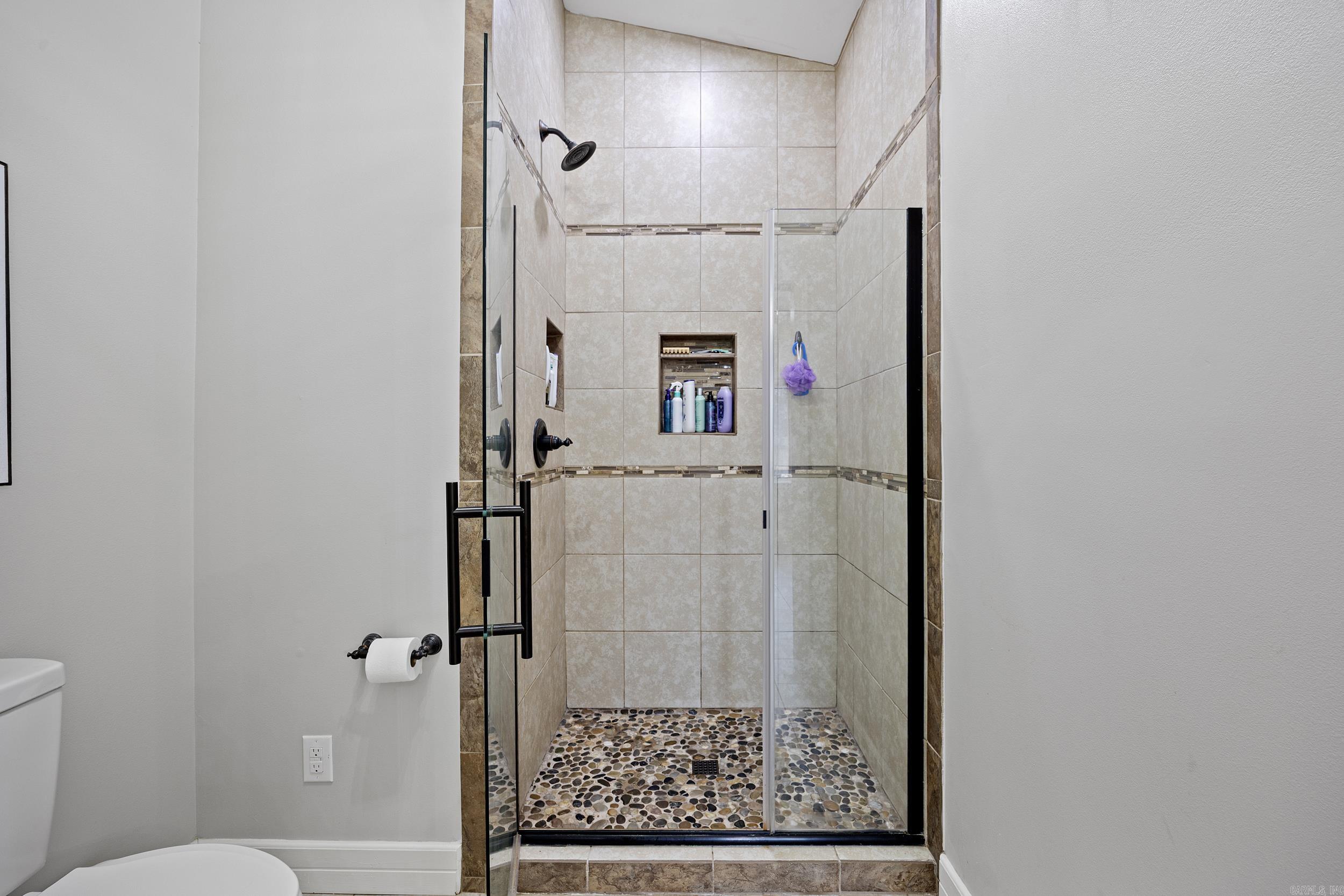 11 Bluff Drive Property Photo 27