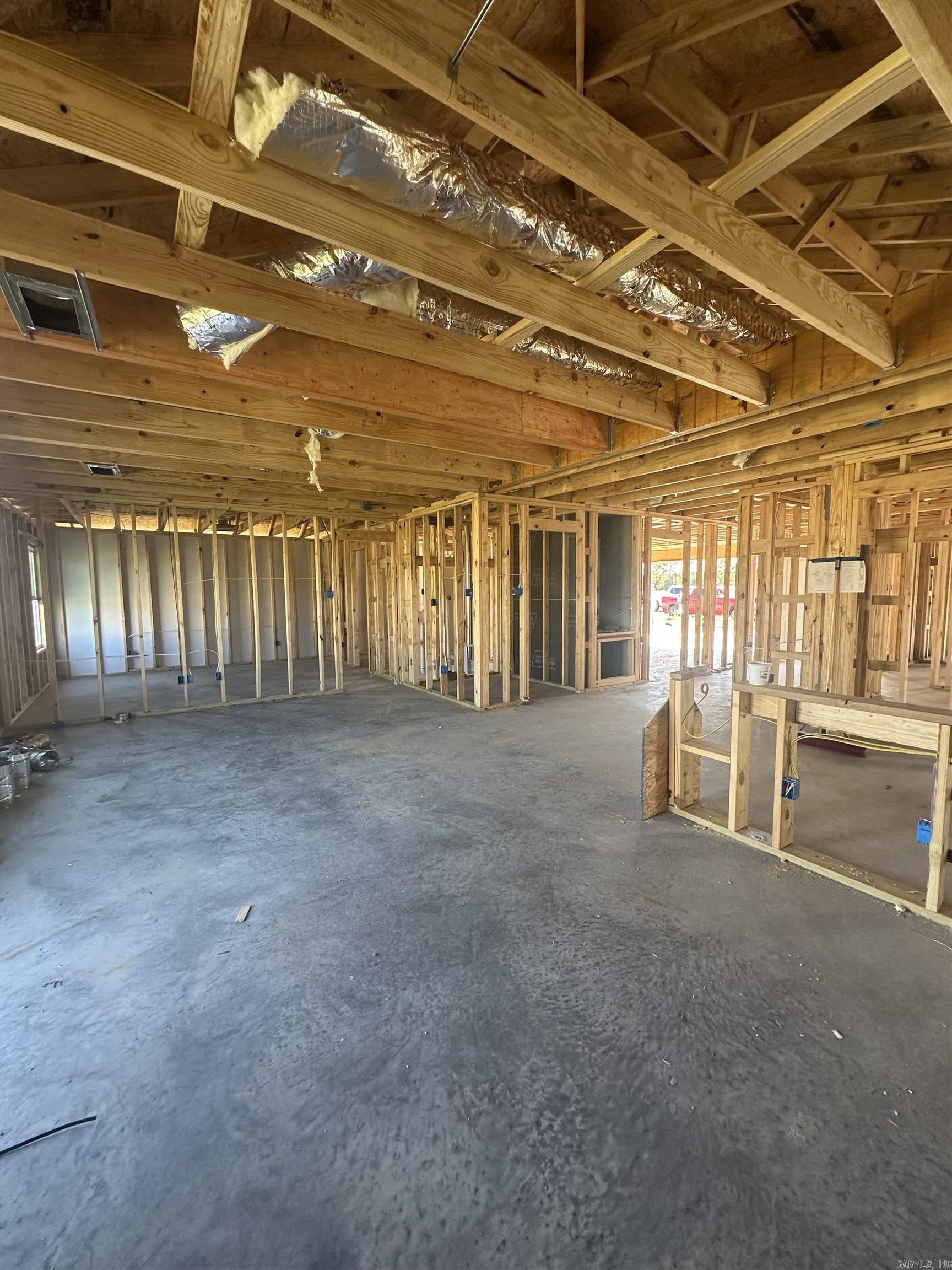 121 King Ranch Drive Property Photo 7