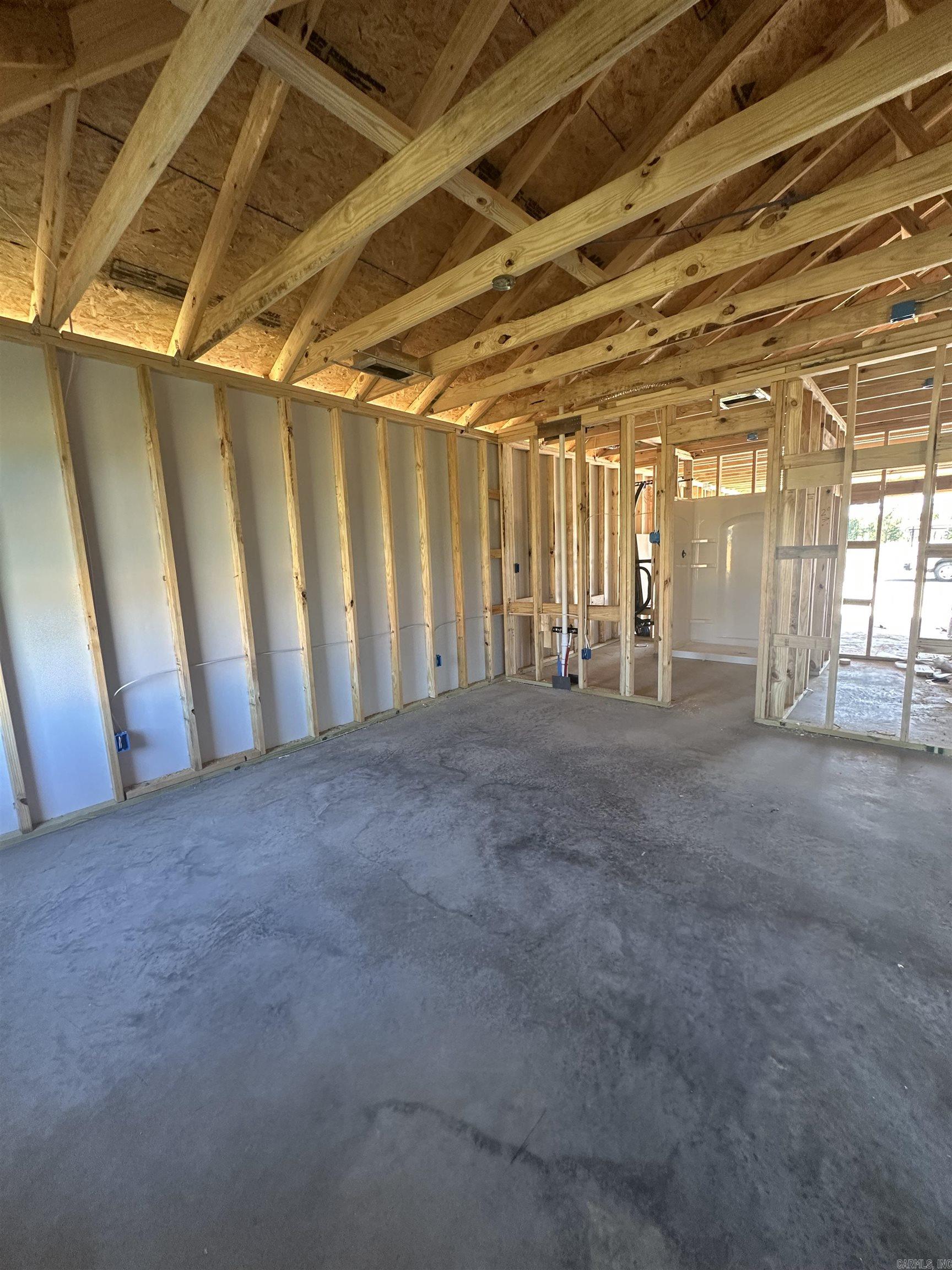 121 King Ranch Drive Property Photo 10