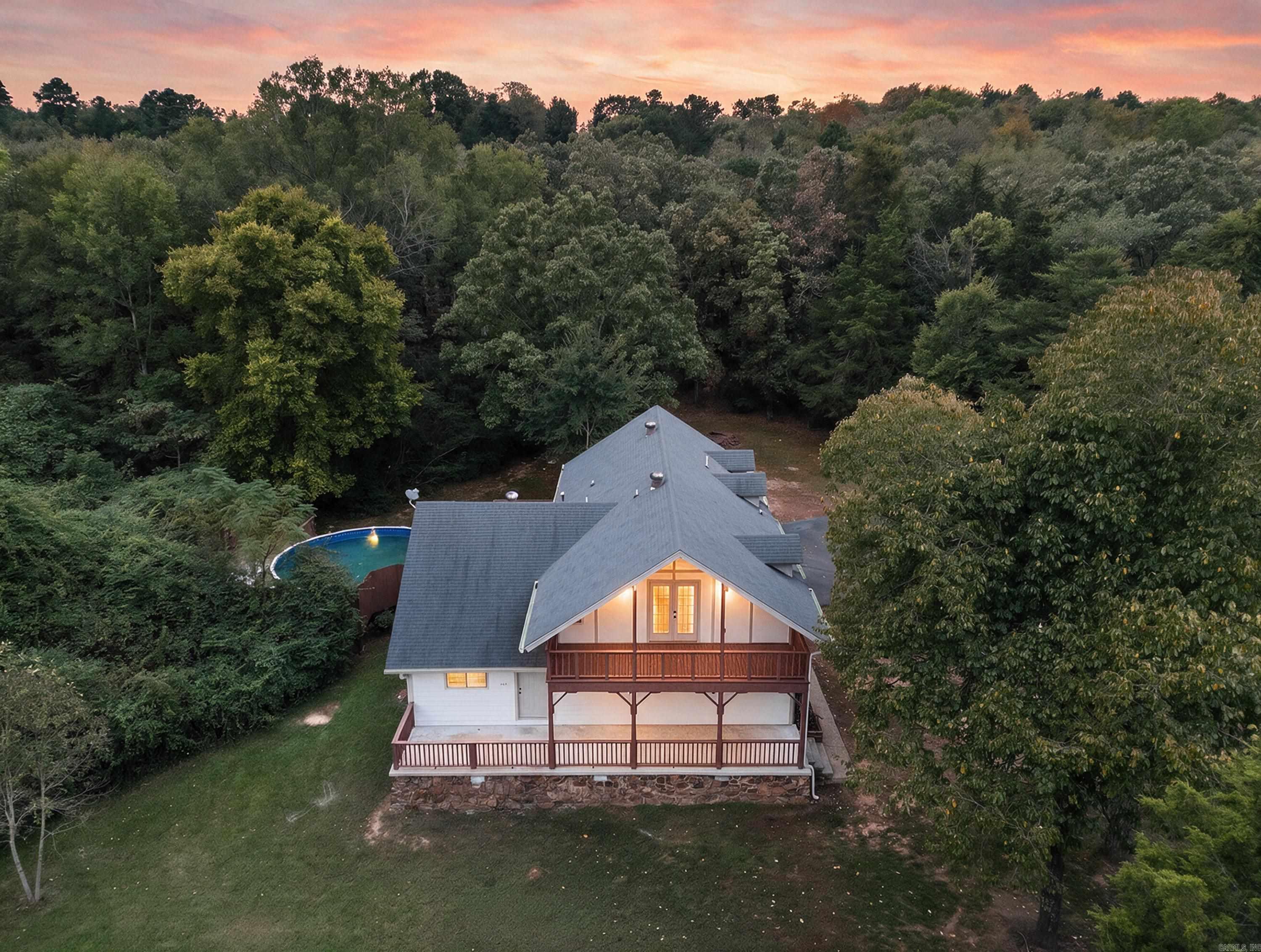 1845 Cox Cove Property Photo 1