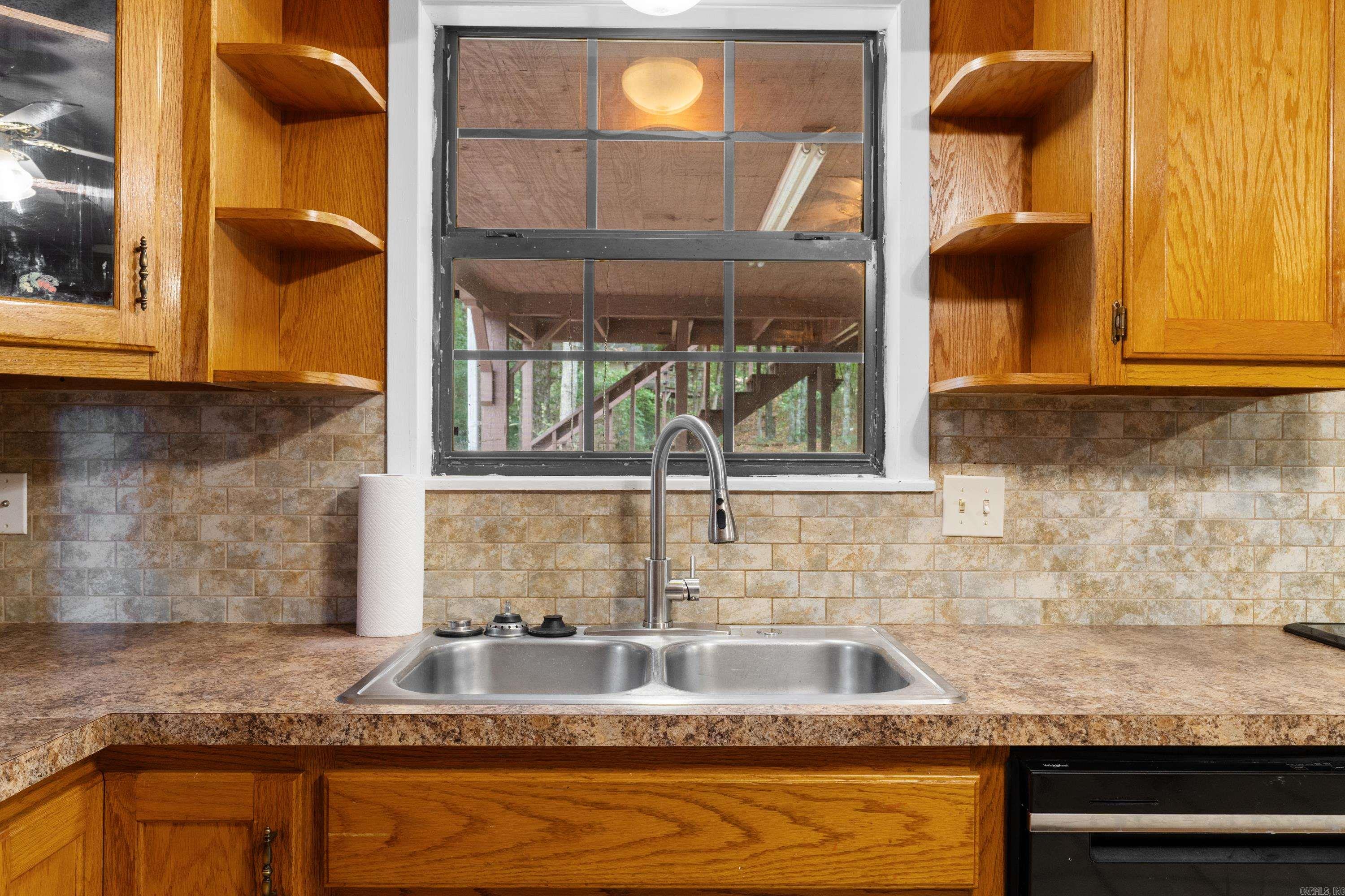 1845 Cox Cove Property Photo 8
