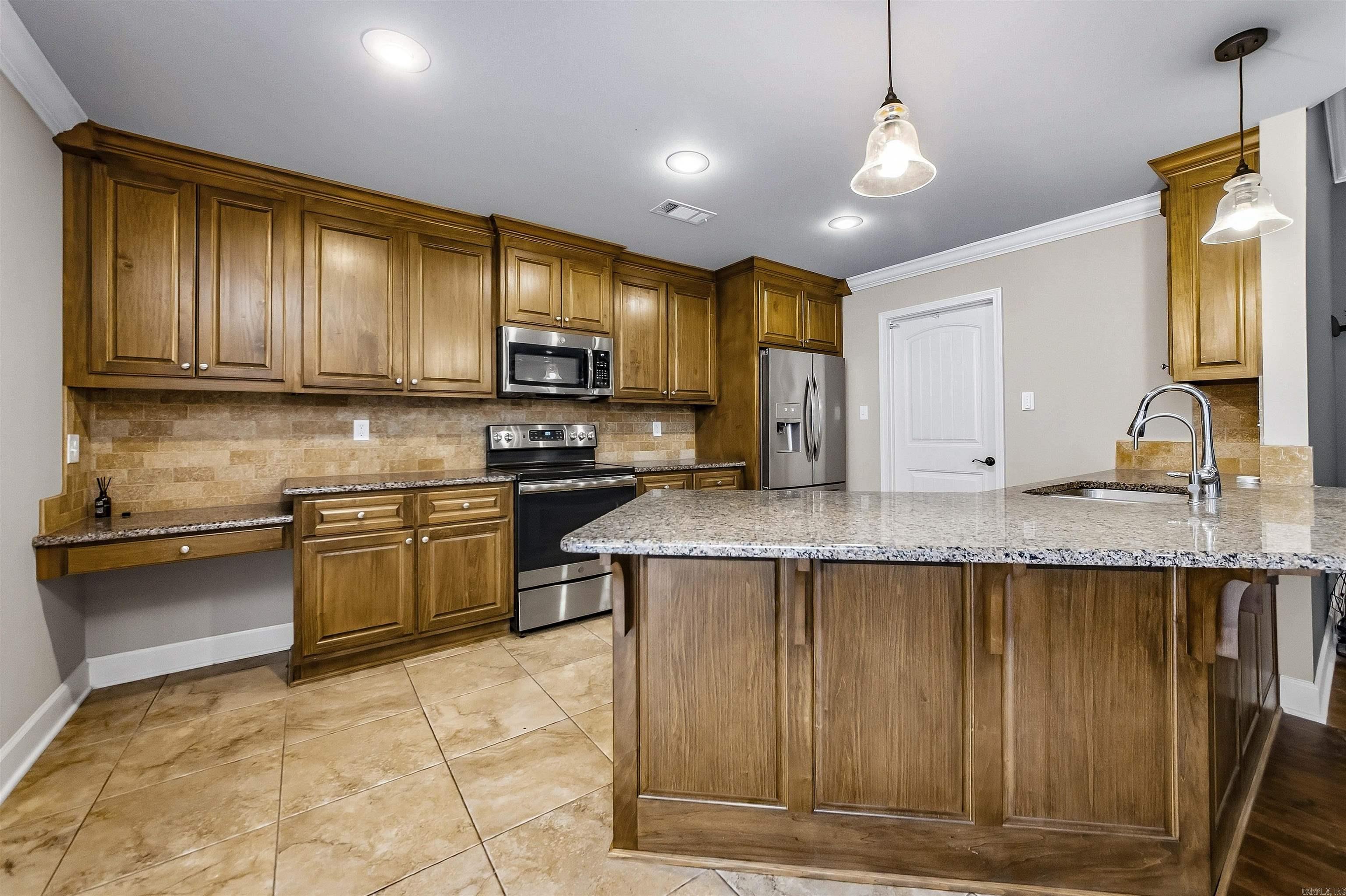 377 Reuben Drive Property Photo 12