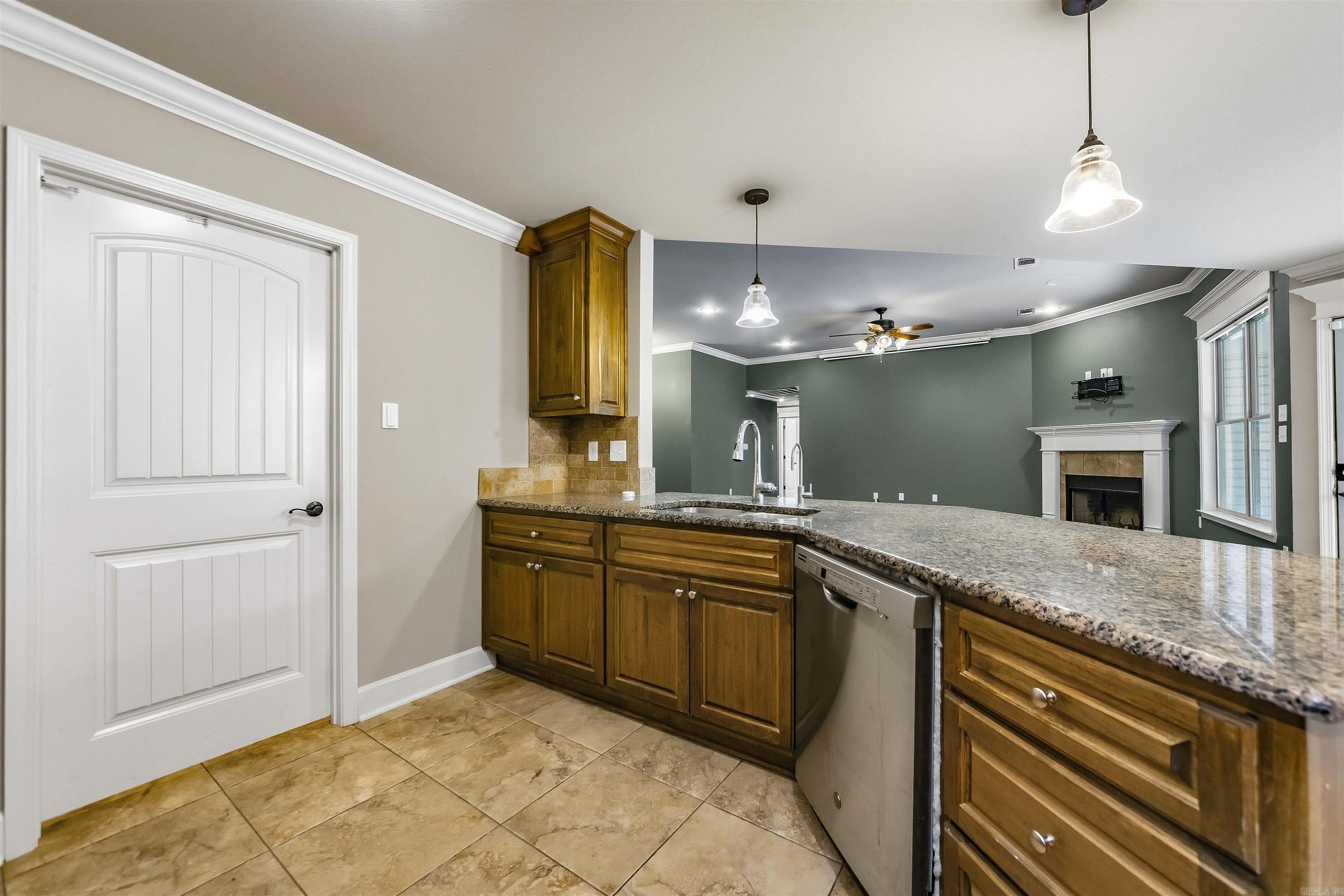 377 Reuben Drive Property Photo 14