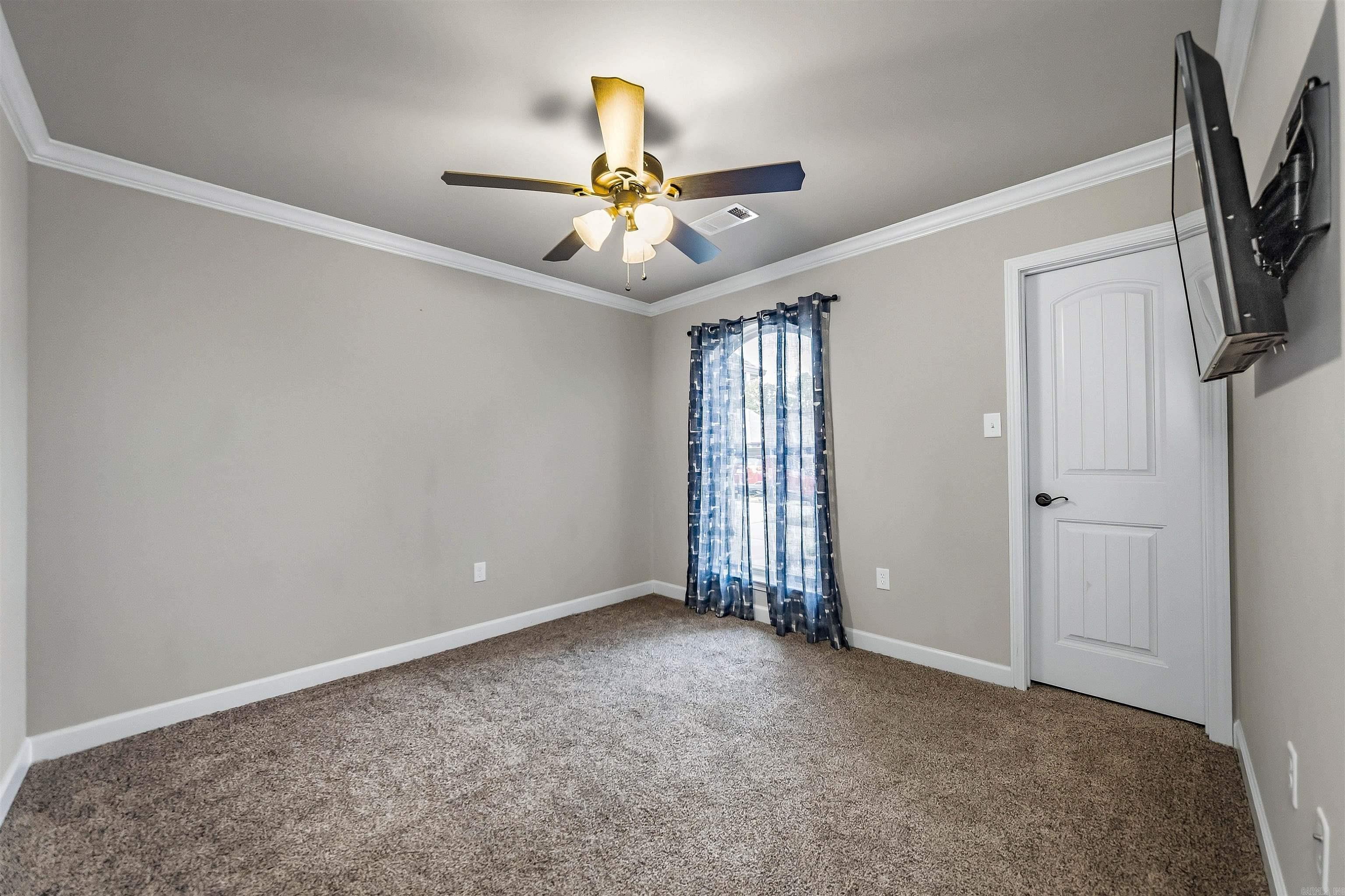377 Reuben Drive Property Photo 27